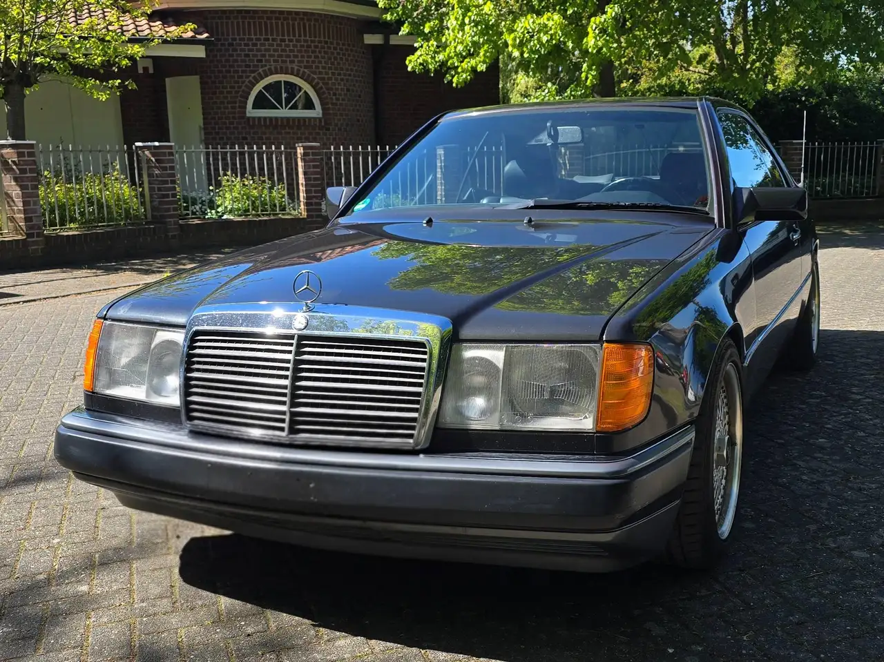 Mercedes-Benz Baureihe 124 CE-Klasse 300 CE, foto 1