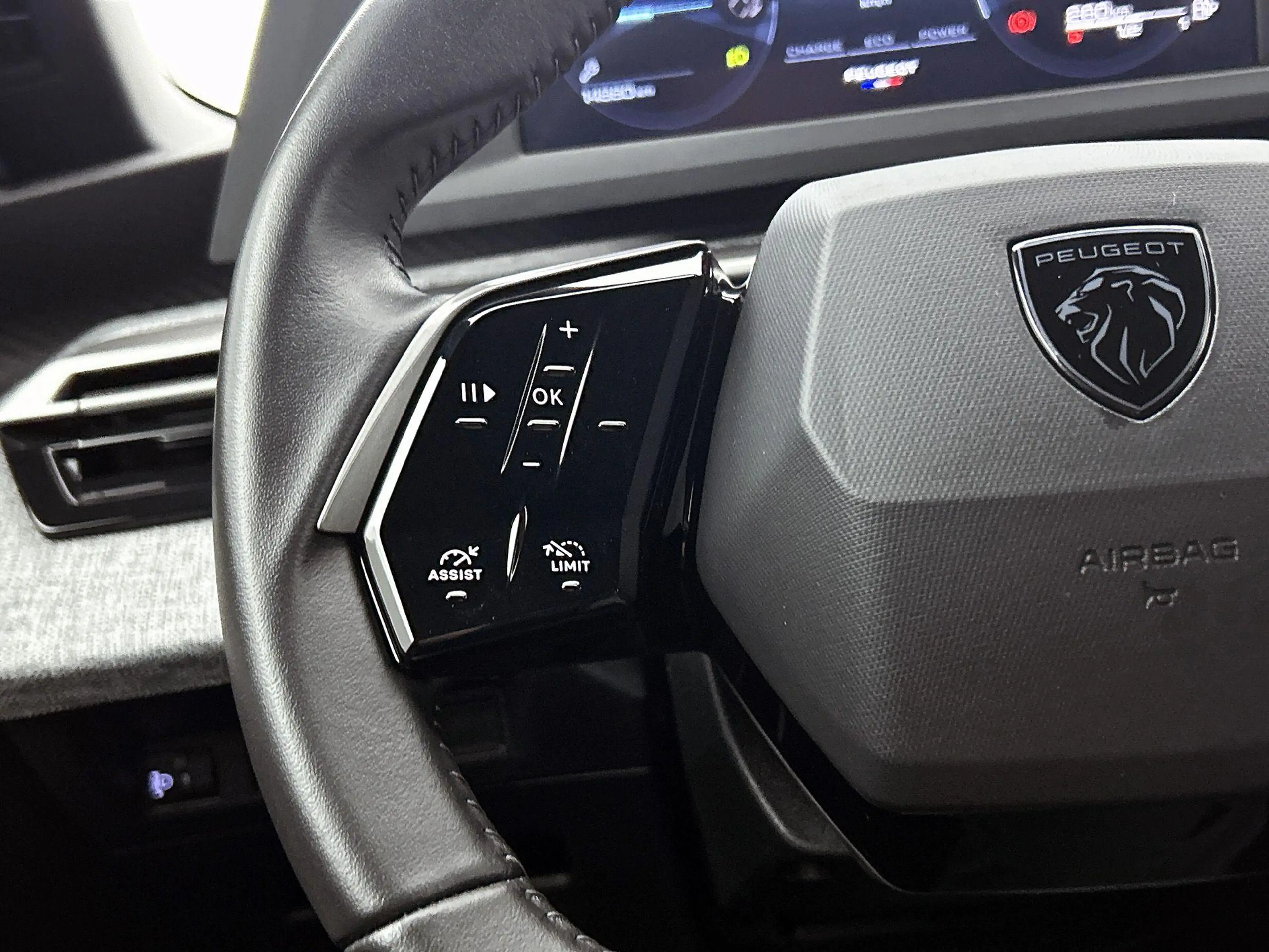 Peugeot 5008 145pk Allure Hybrid | Apple Carplay/Android | Came — photo 15