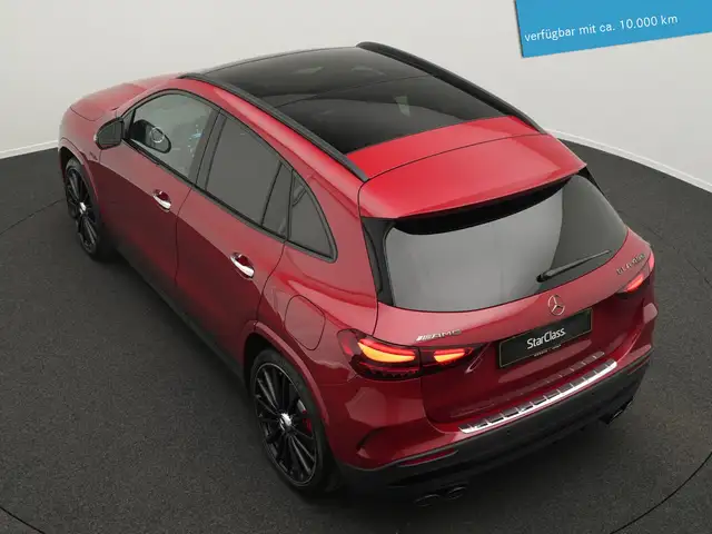 Mercedes-Benz GLA view 13