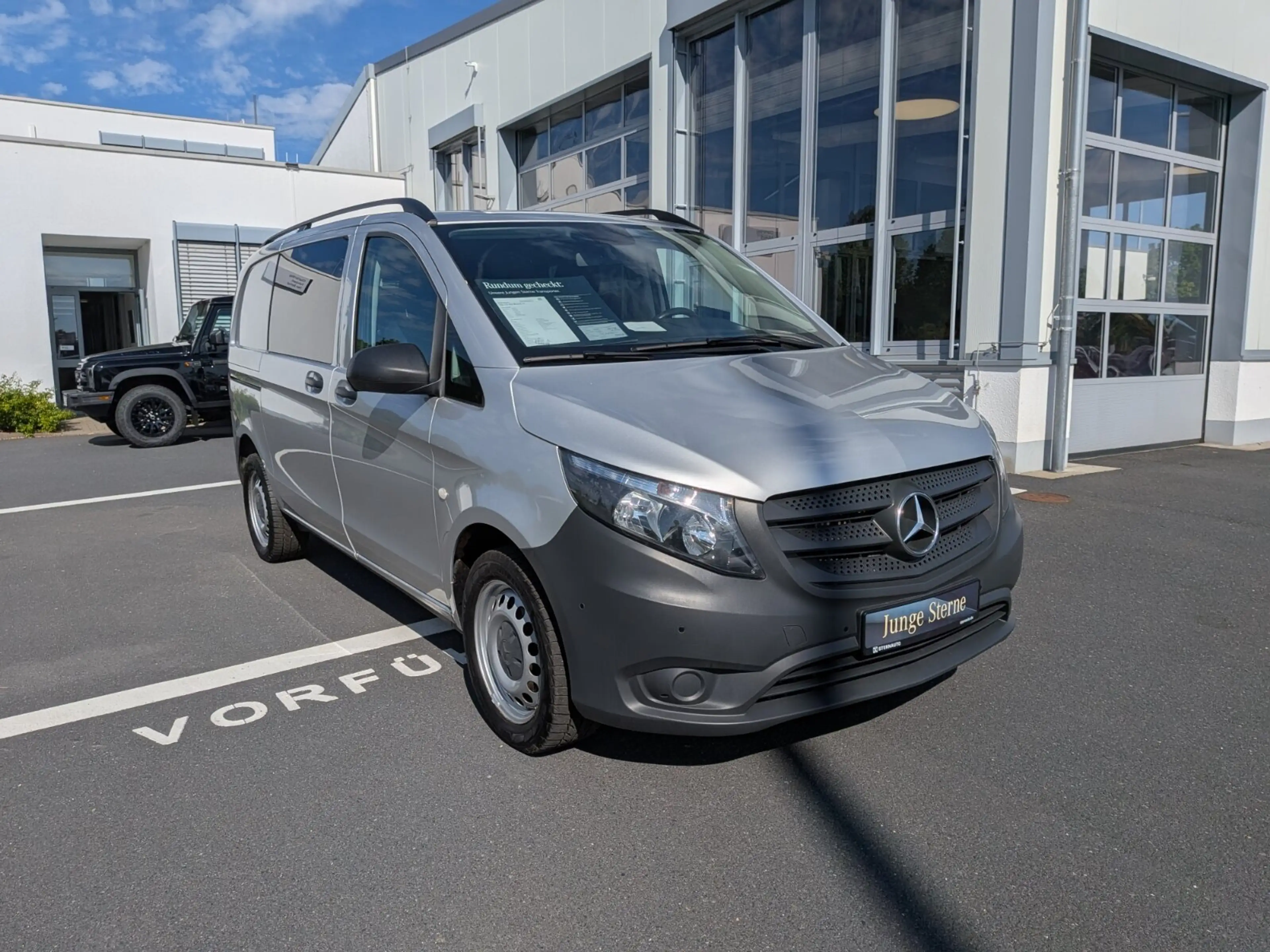 Mercedes-Benz Vito Vito 114 4x4 Mixto/K 9G Navi Klima Standhzg. PKW — photo 2