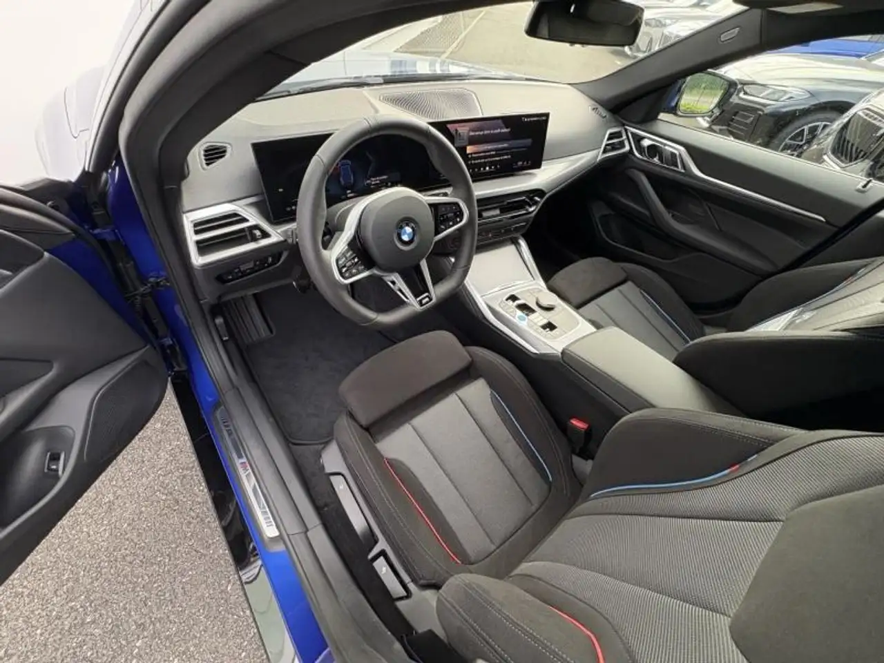BMW i4 2026 — фото 10