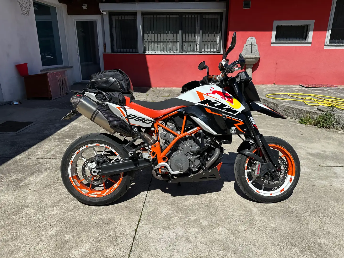 KTM 990 Supermoto Red Bull Oranžová - 1