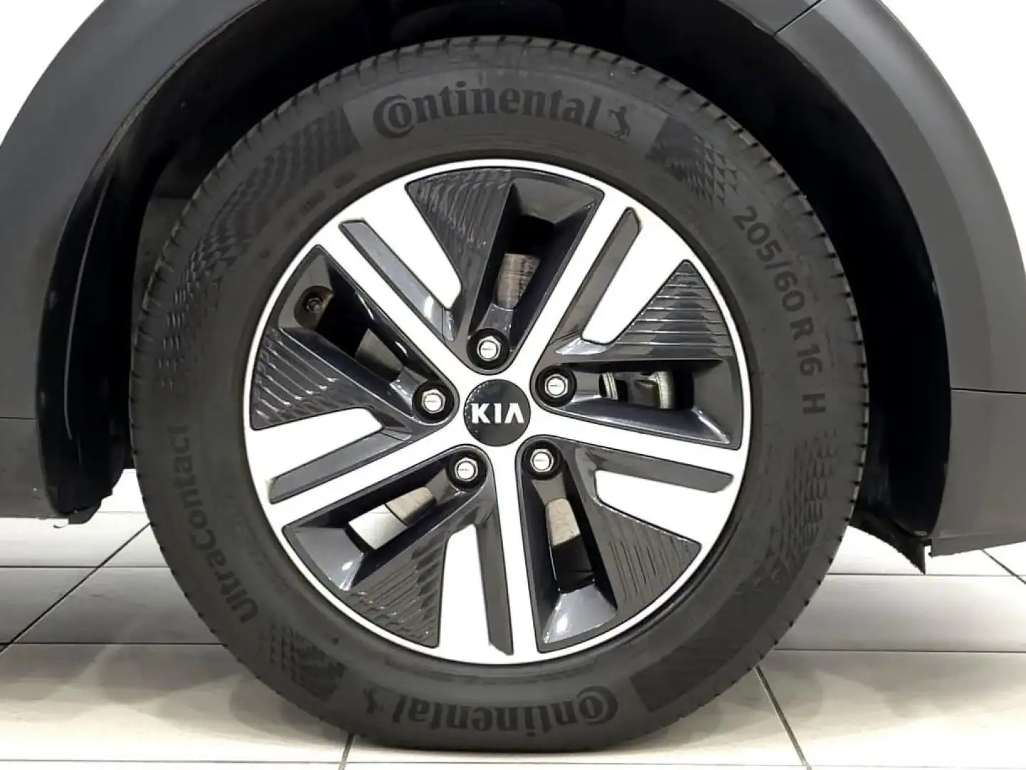 Kia Niro 1.6 GDi HEV 104kW (141CV) Concept Blanco - 2