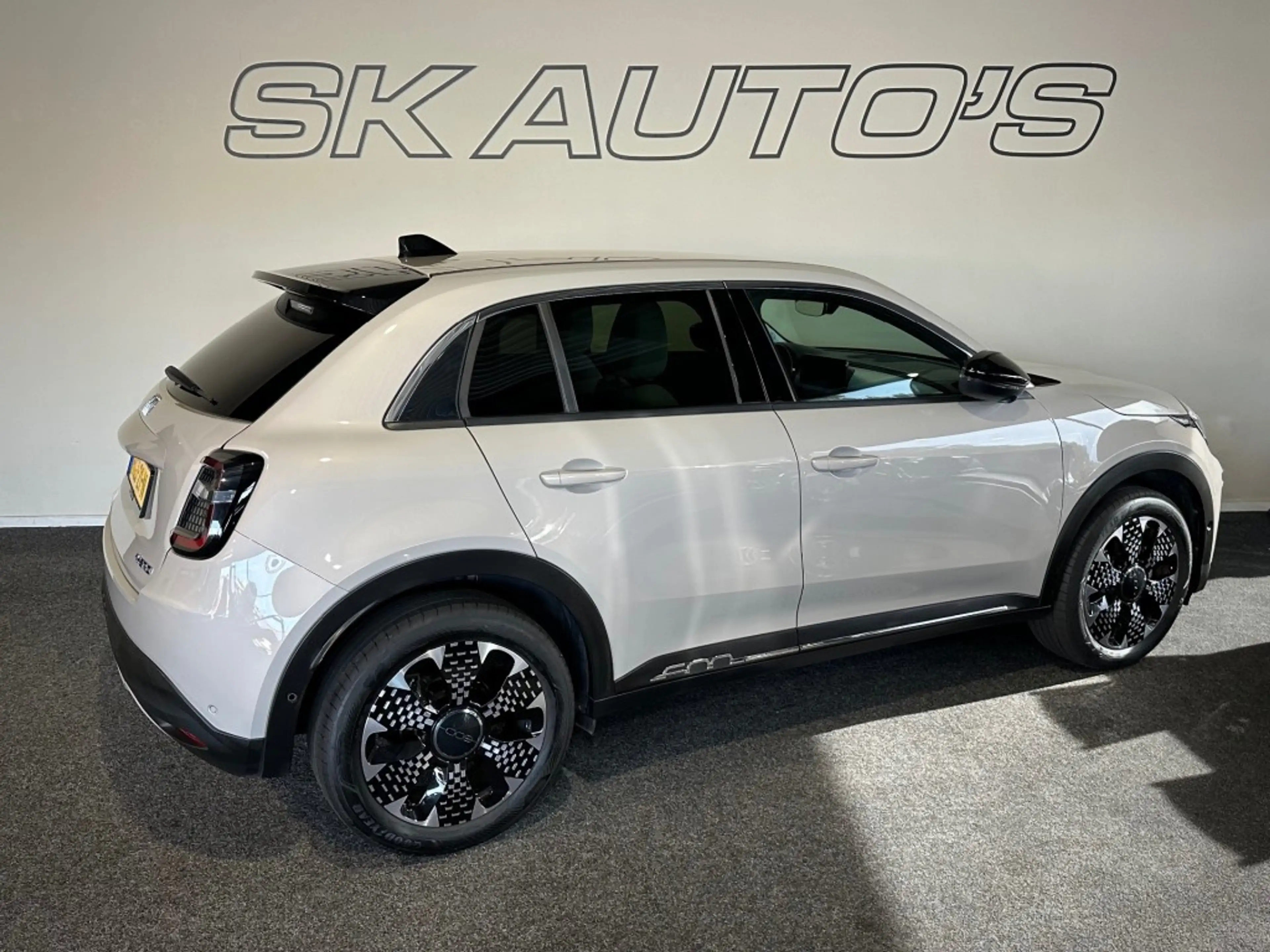 Fiat 600 1.2 HYBRID LA PRIMA l NAP l ELEK KOFFER l MEMORY l — photo 3
