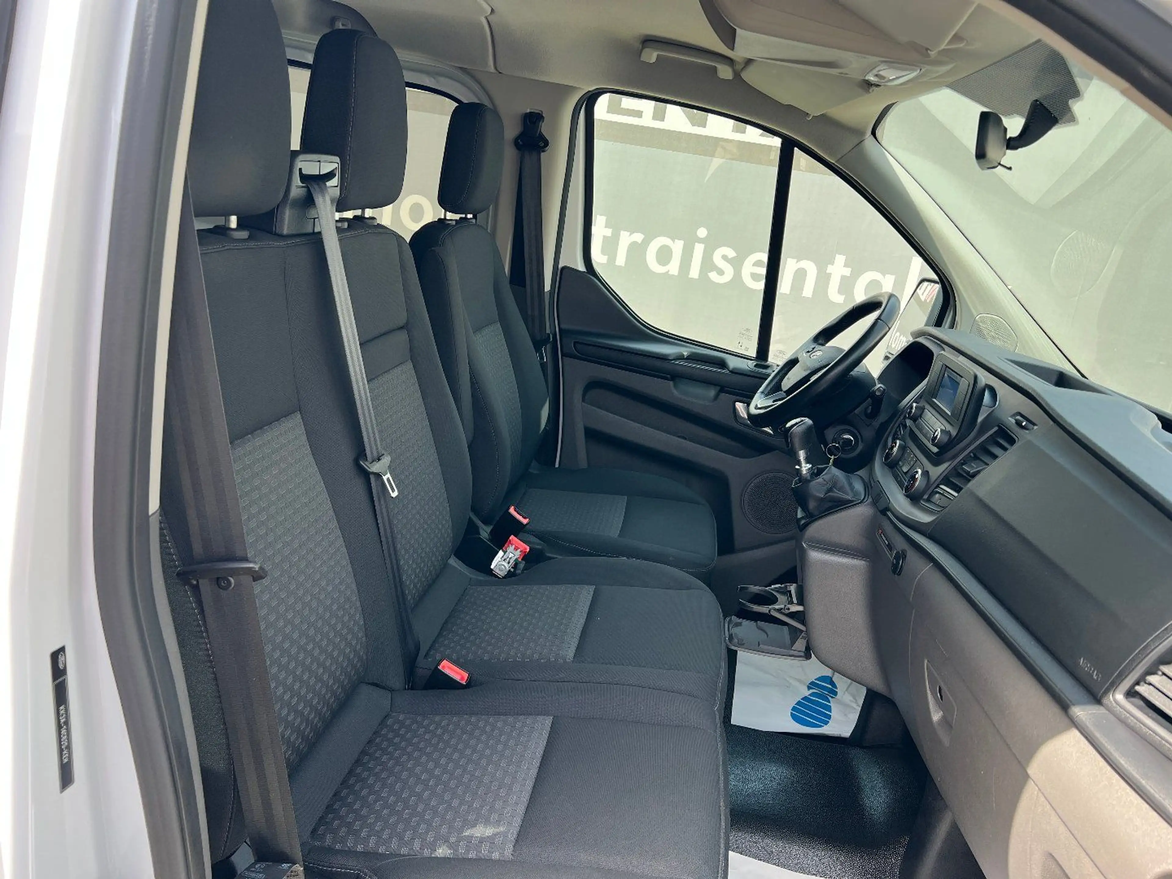 Ford Transit Custom 2.0 TDCi 320 L1  9 Sitze Variobus — photo 13
