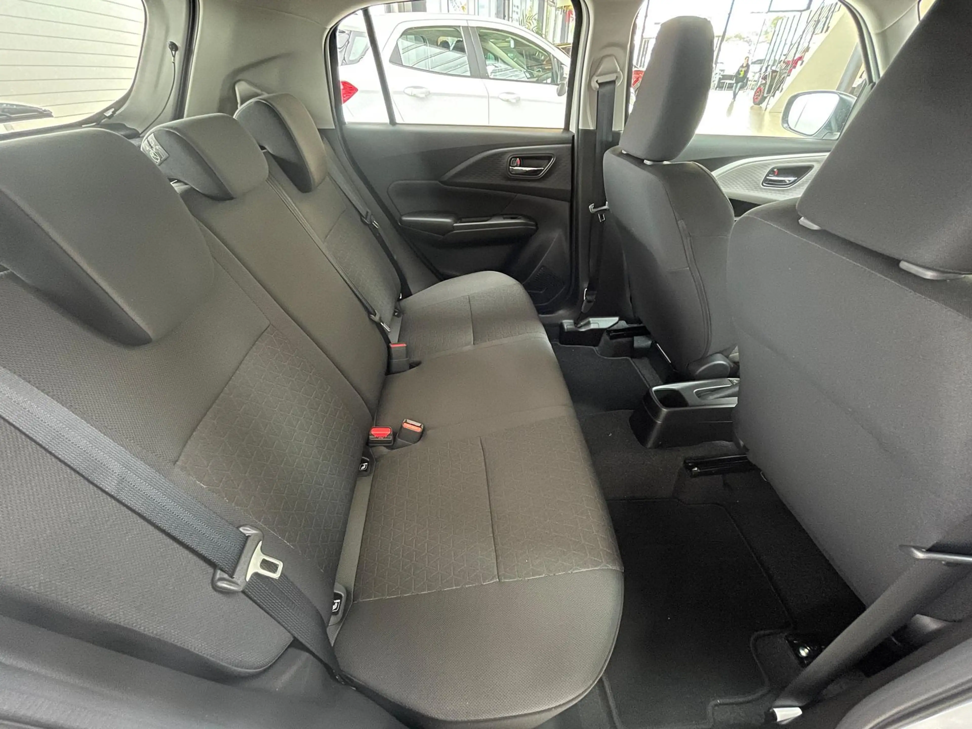 Suzuki Swift 1.2 COMFORT ALLGRIP HYBRID — photo 15
