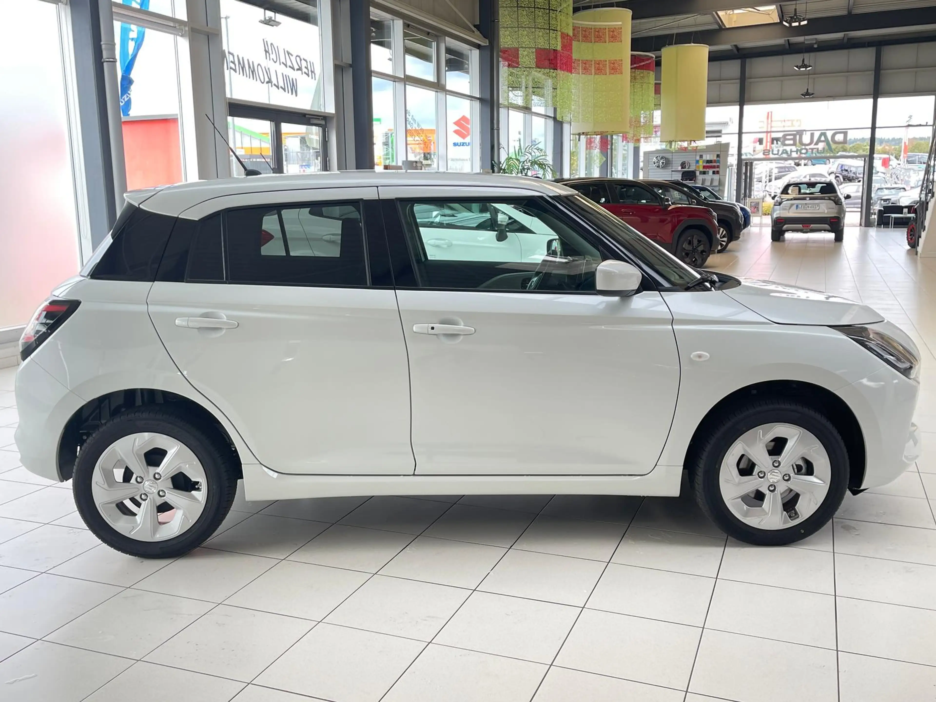 Suzuki Swift 1.2 COMFORT ALLGRIP HYBRID — photo 7