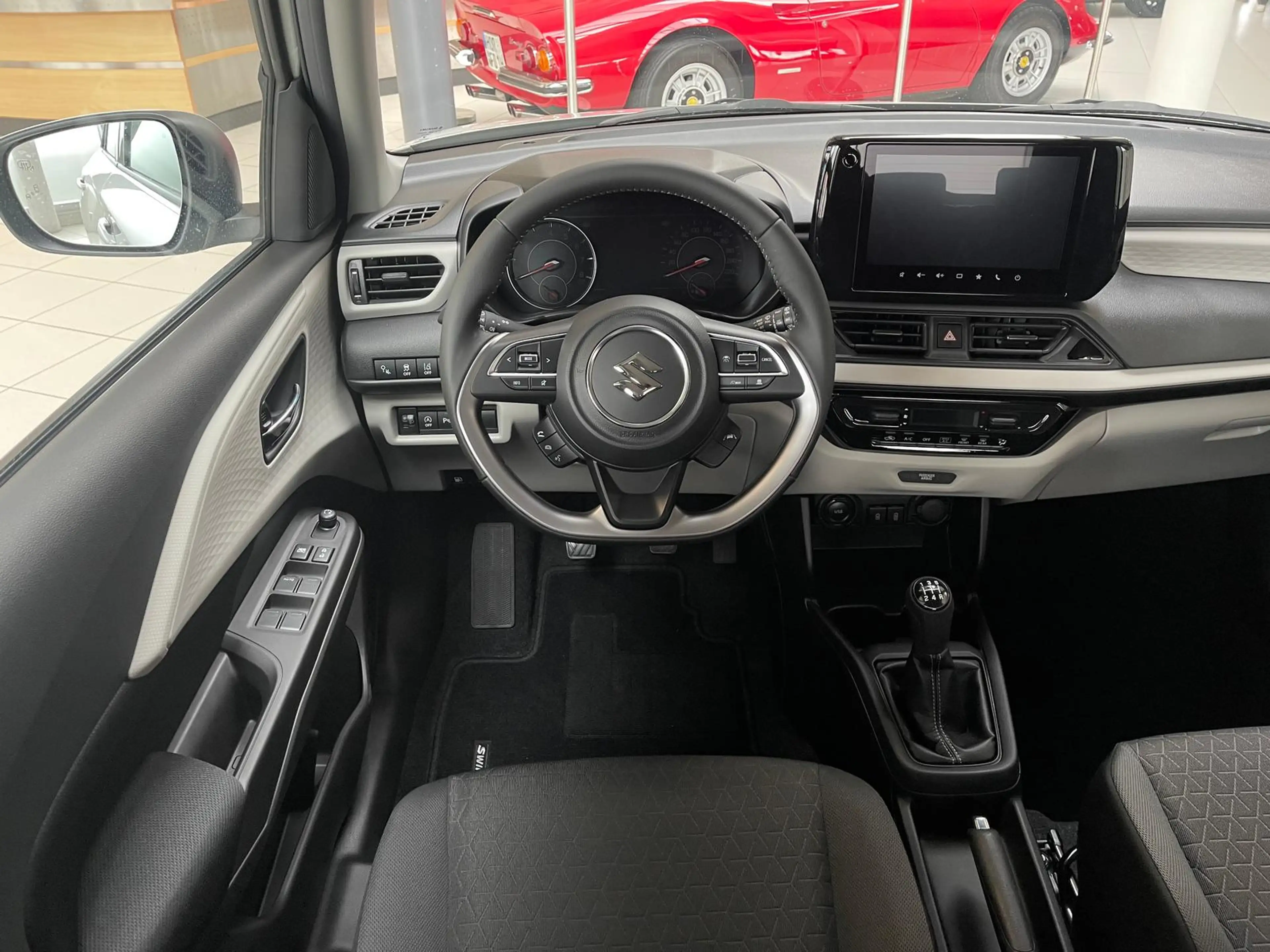 Suzuki Swift 1.2 COMFORT ALLGRIP HYBRID — photo 9