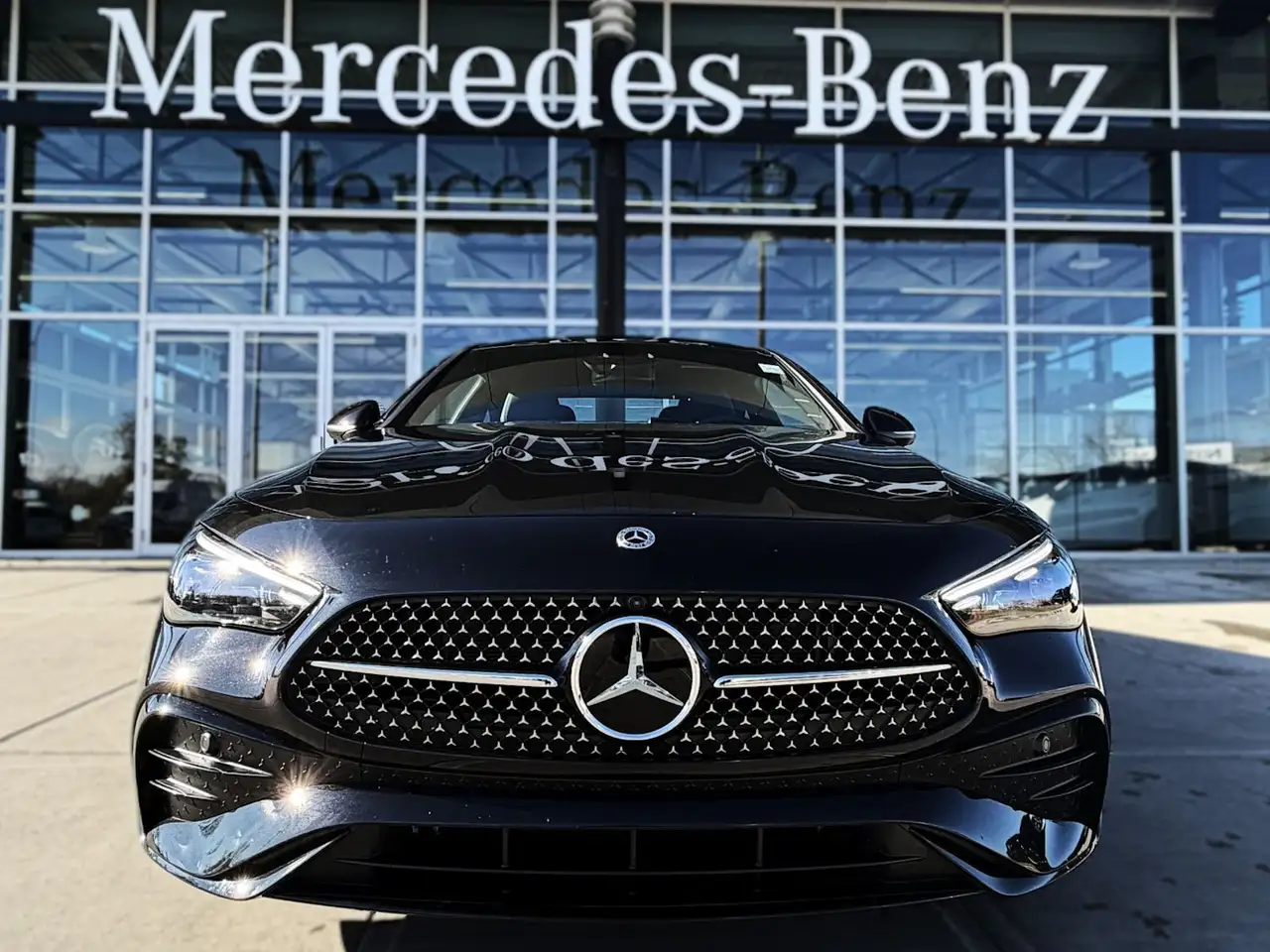 Mercedes-Benz CLE снимка Mercedes-Benz CLE