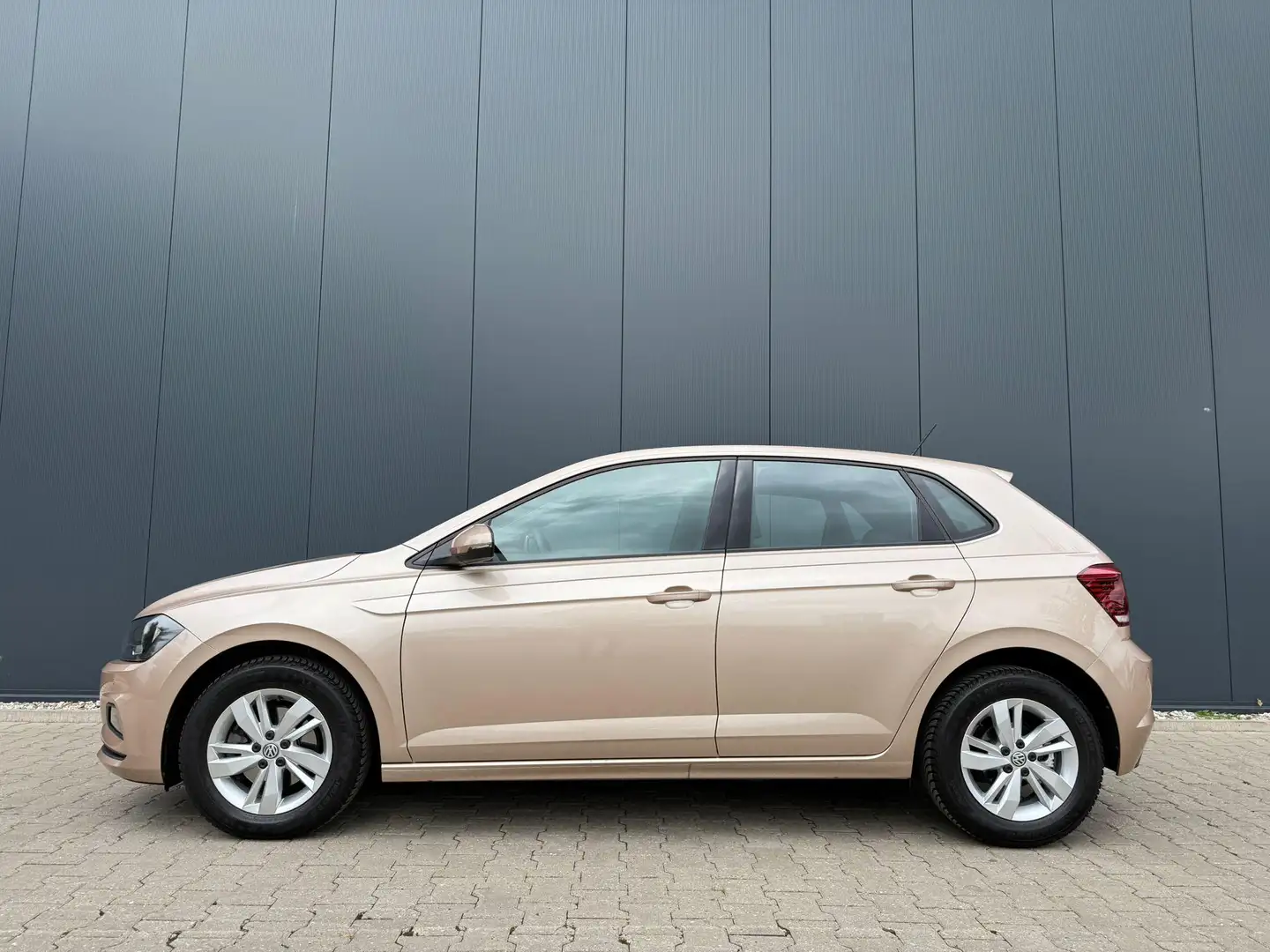 Volkswagen Polo 1.0 TSI Comfortline Business climate 116pk Orange - 2