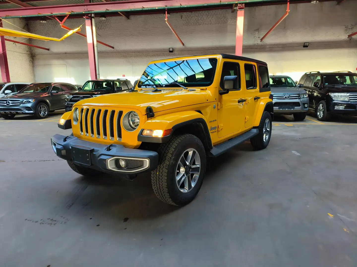 Jeep Wrangler 2.0 Turbo Sahara EXPORT OUT OF EUROPE ONLY Yellow - 1