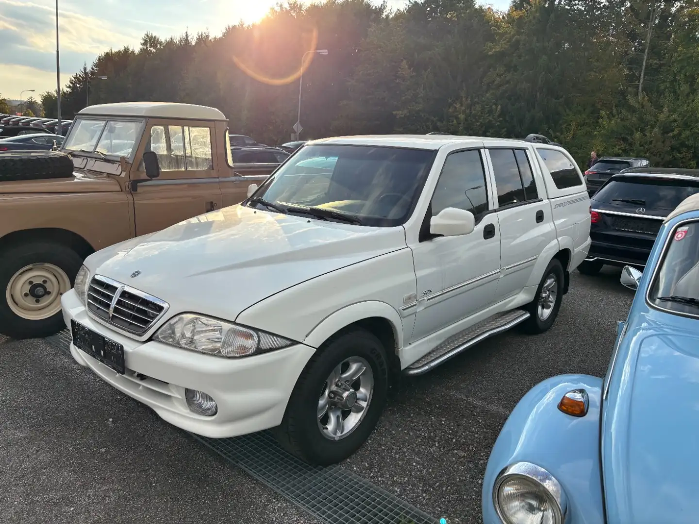 SsangYong Musso Sport 2.9 TDL Weiß - 2