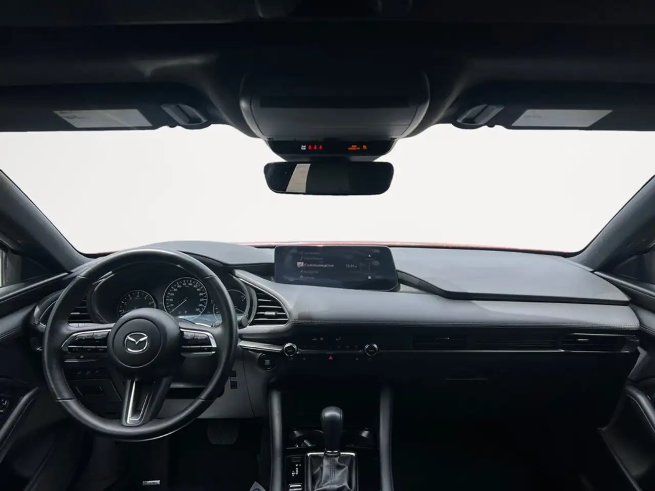 Mazda 3 снимка Mazda 3