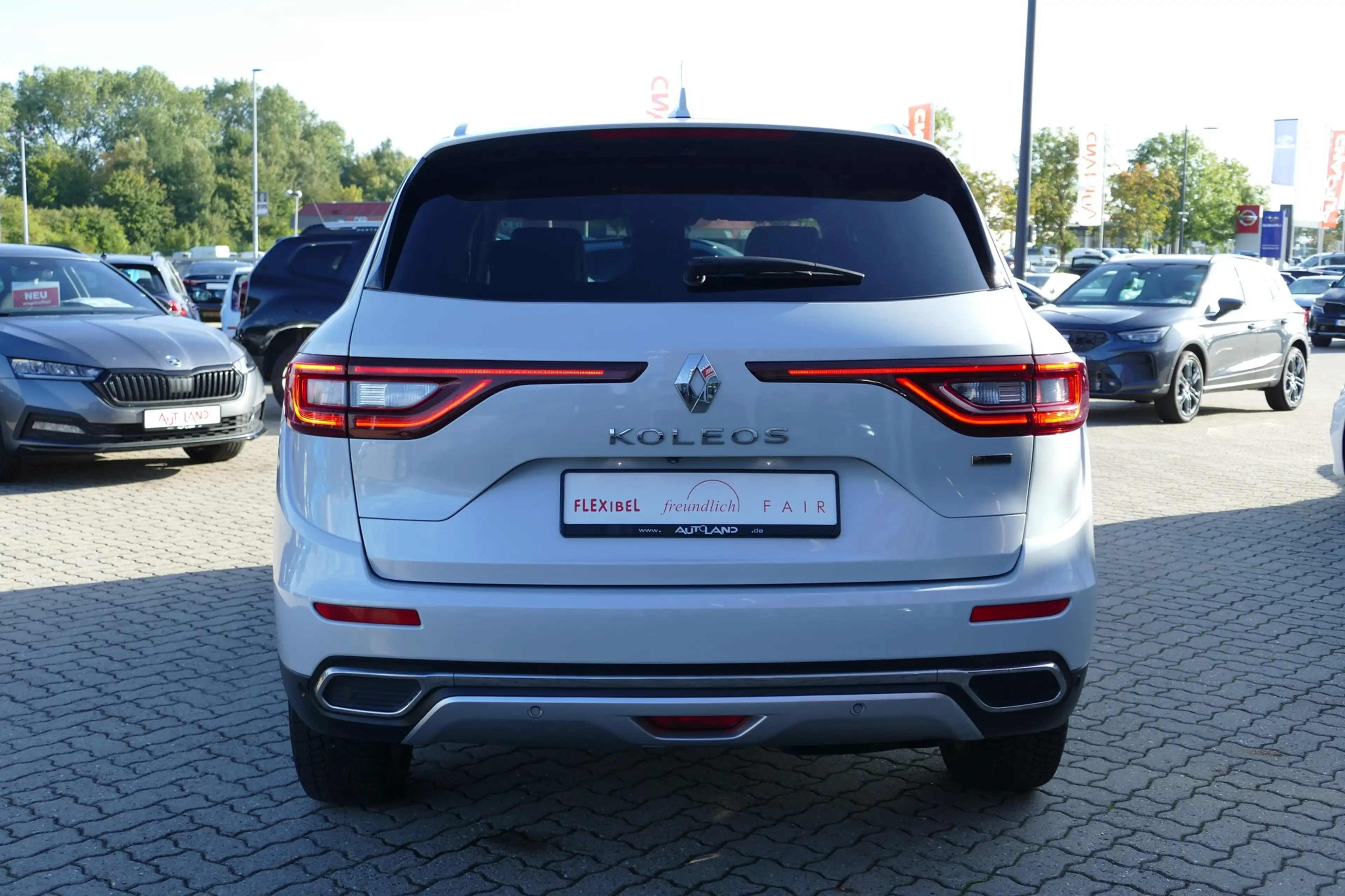 Renault Koleos dCi 185 Aut. 4x4 LED Navi SHZ Kam ACC — photo 4
