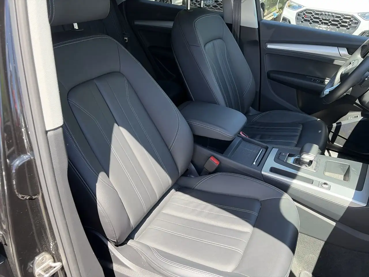 Audi Q5 снимка Audi Q5