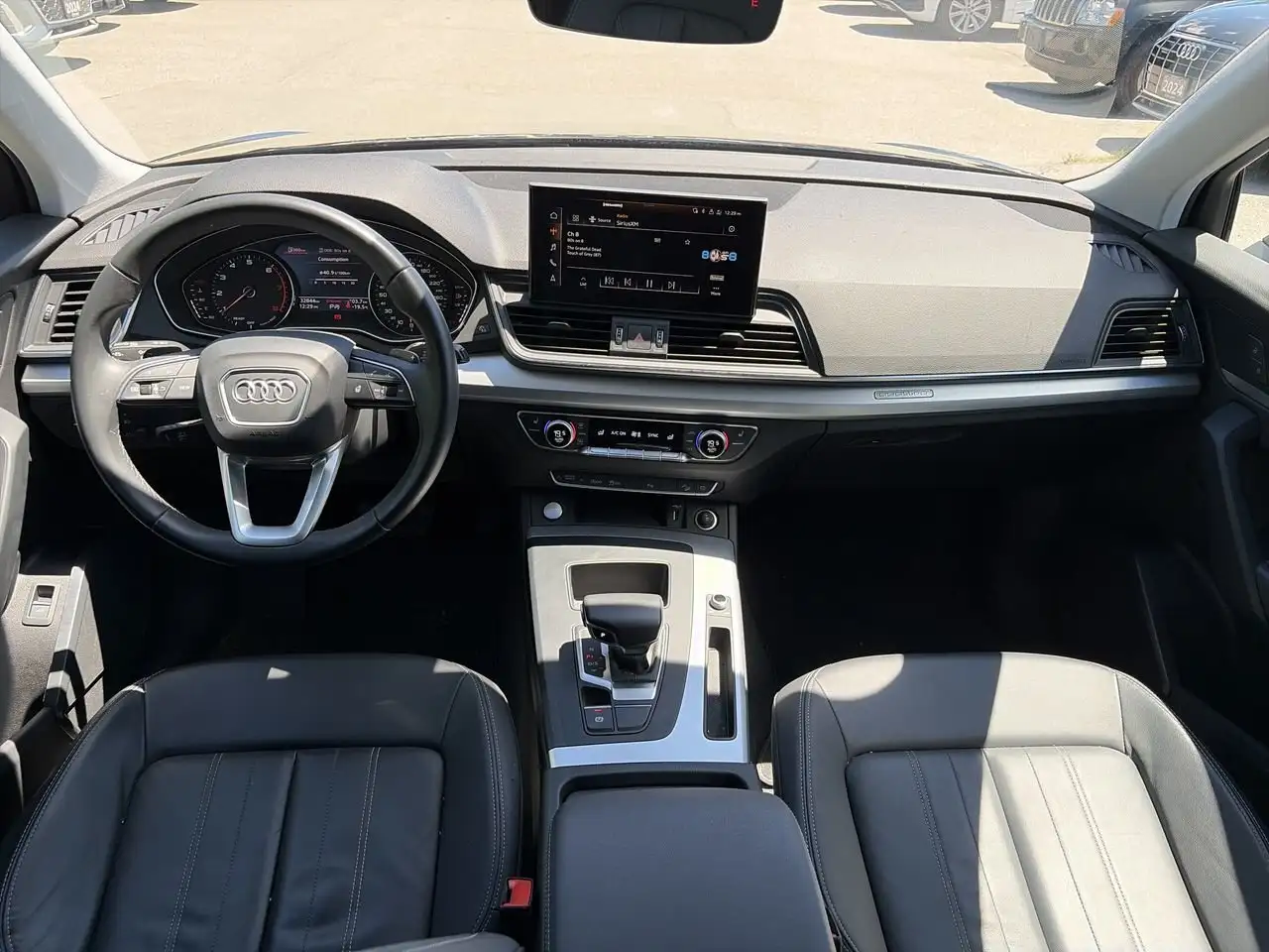 Audi Q5 снимка Audi Q5