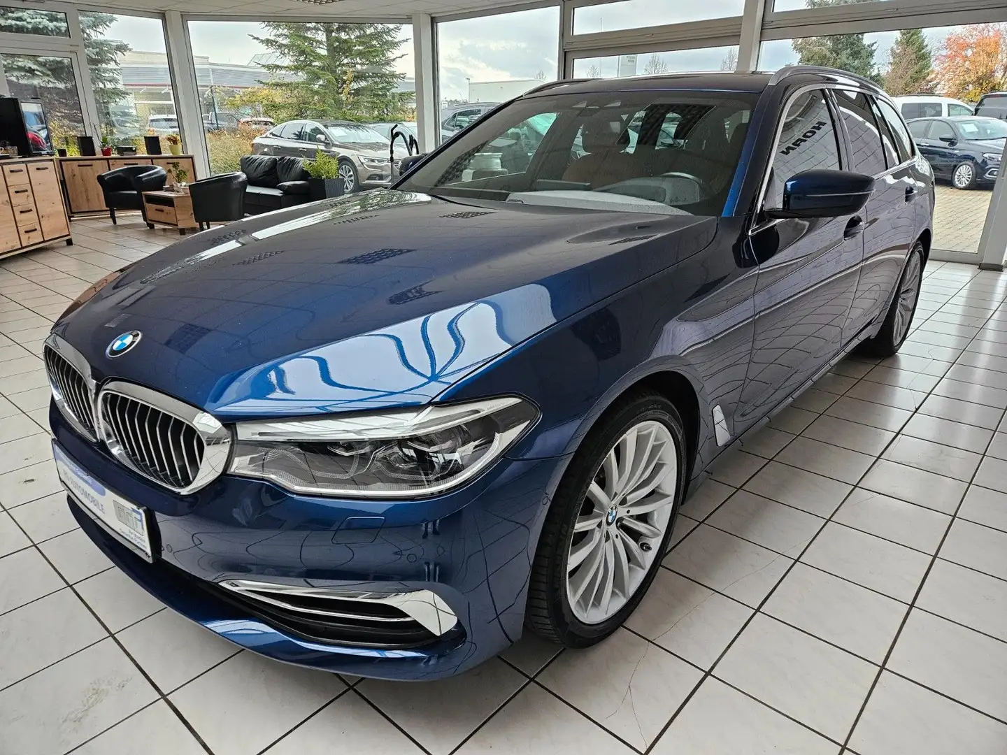 BMW 530 5 Touring 530 d Luxury Line/Panorama/360 Cam Blau - 1