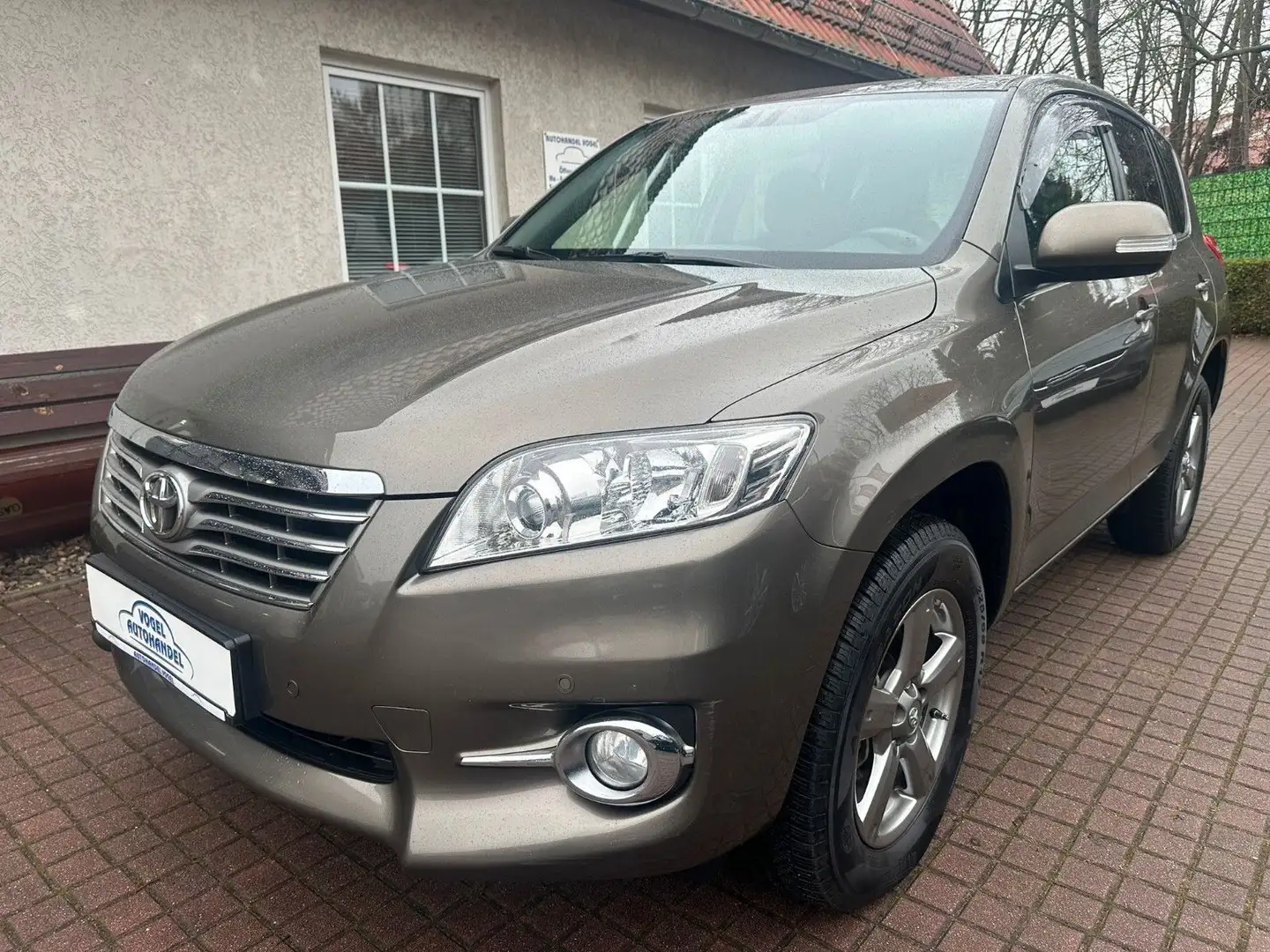 Toyota RAV 4 RAV4 Life*AUT.*4X4*SITZHZG* Gold - 1