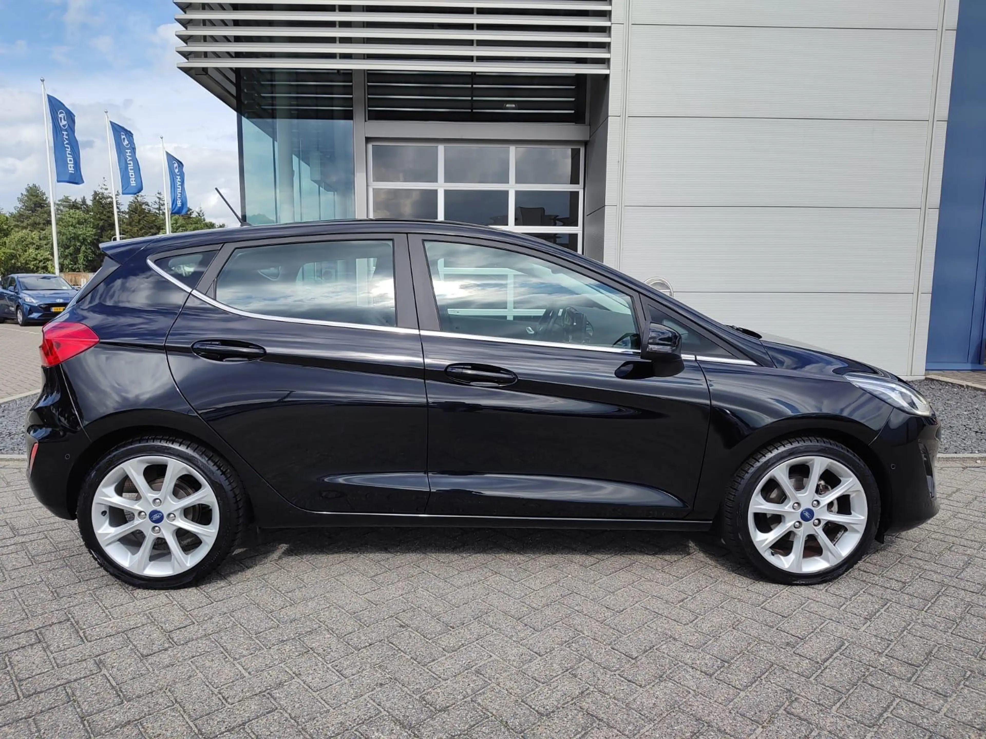 Ford Fiesta 1.0 EcoBoost Titanium Navigatie | Parkeer camera | — photo 4