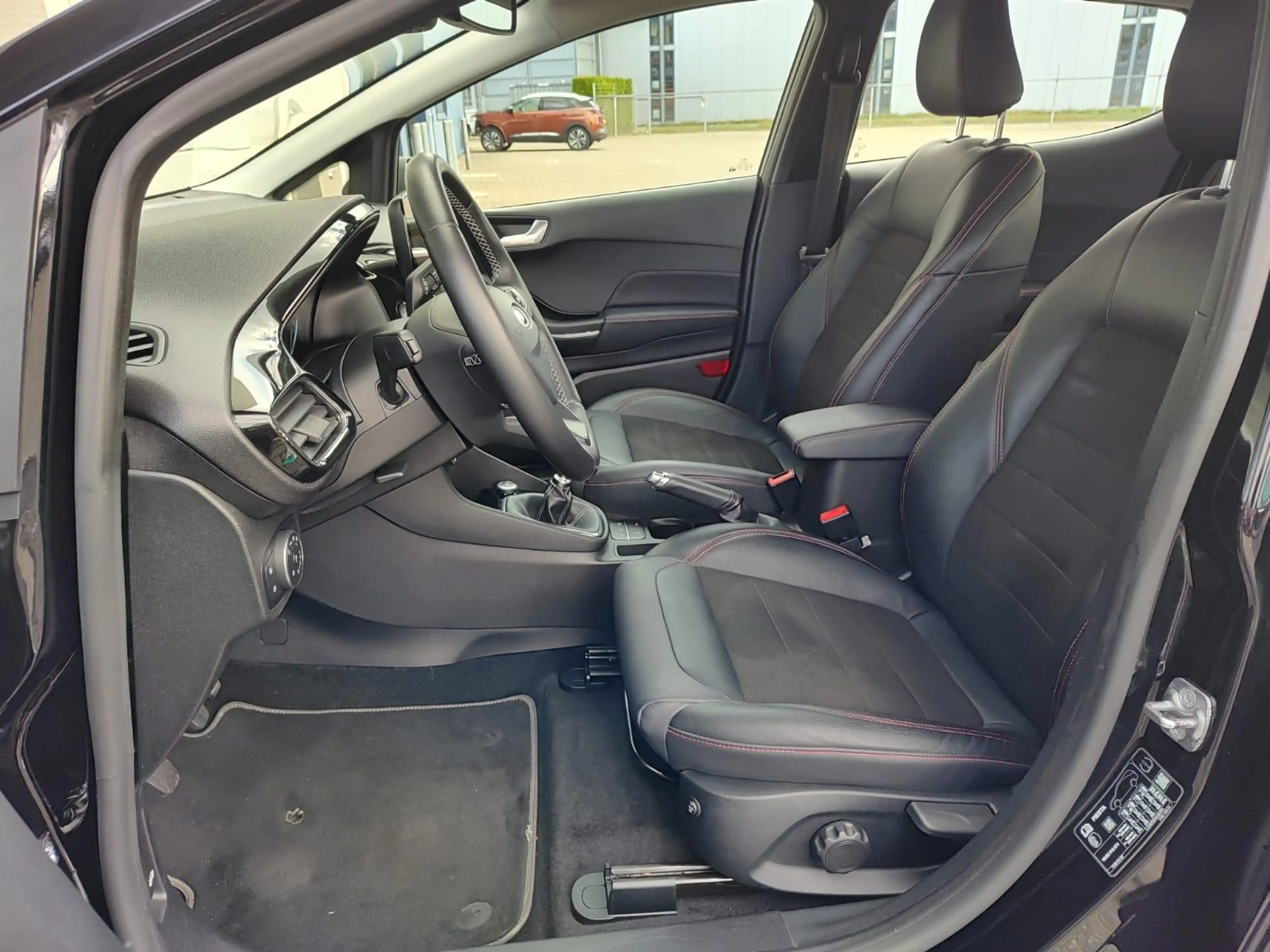 Ford Fiesta 1.0 EcoBoost Titanium Navigatie | Parkeer camera | — photo 11