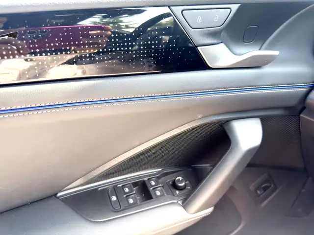 Volkswagen Tiguan view 15