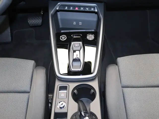 Audi A3 view 13