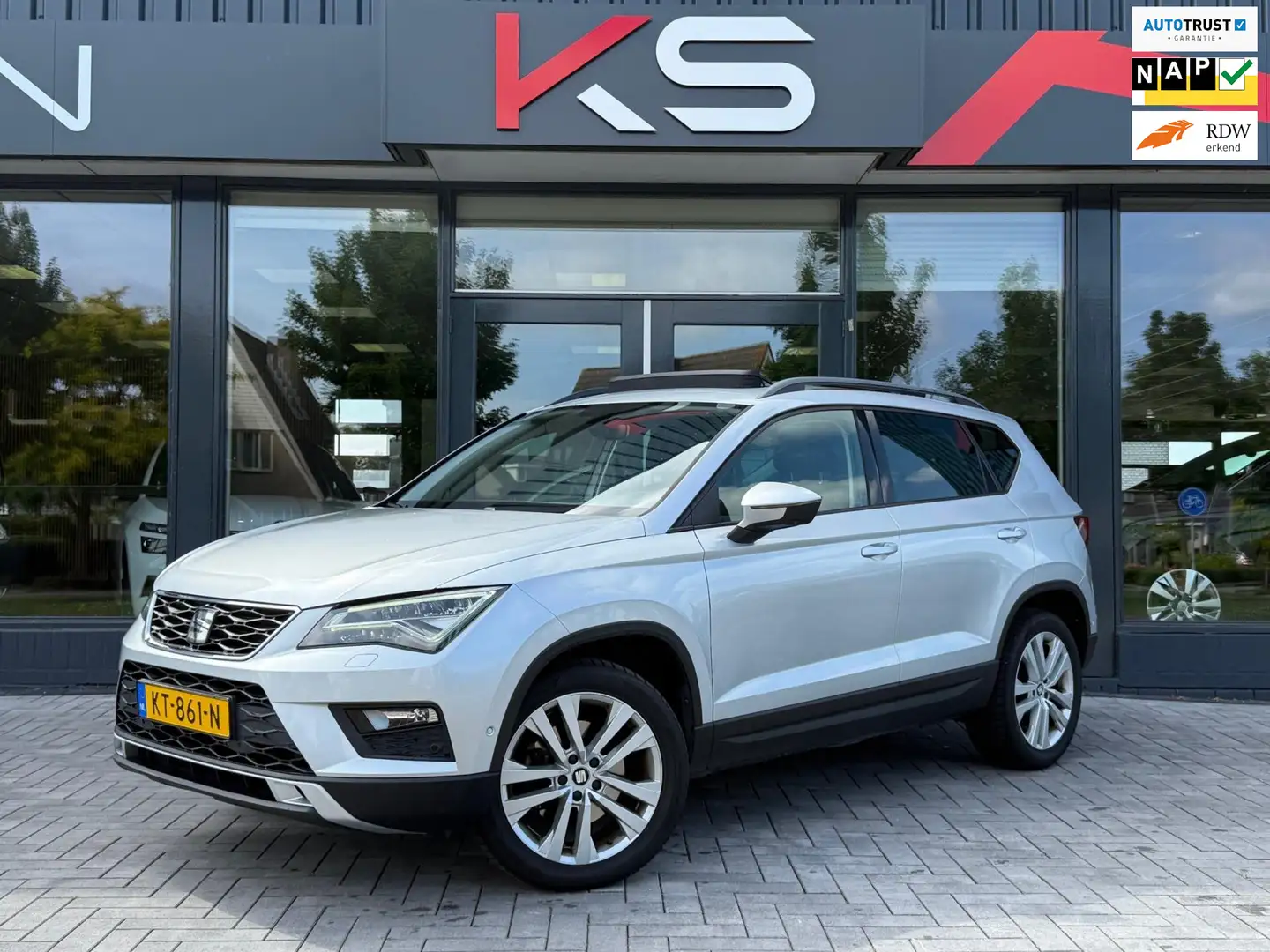 SEAT Ateca 1.0 EcoTSI Pano Camera Carplay Led Grigio - 1
