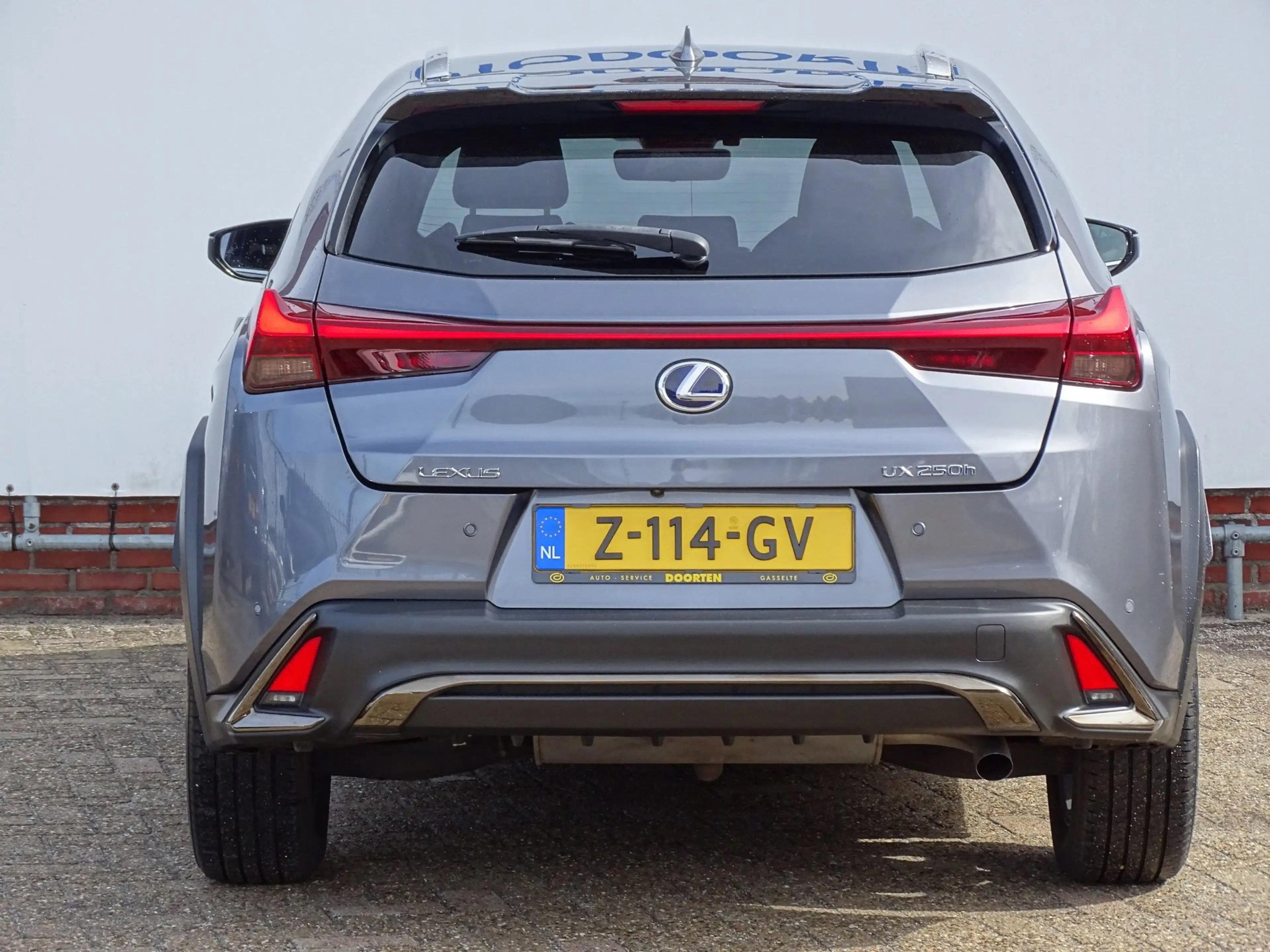 Lexus UX 250h F Sport Line|Camera|HUD|Leder — photo 4