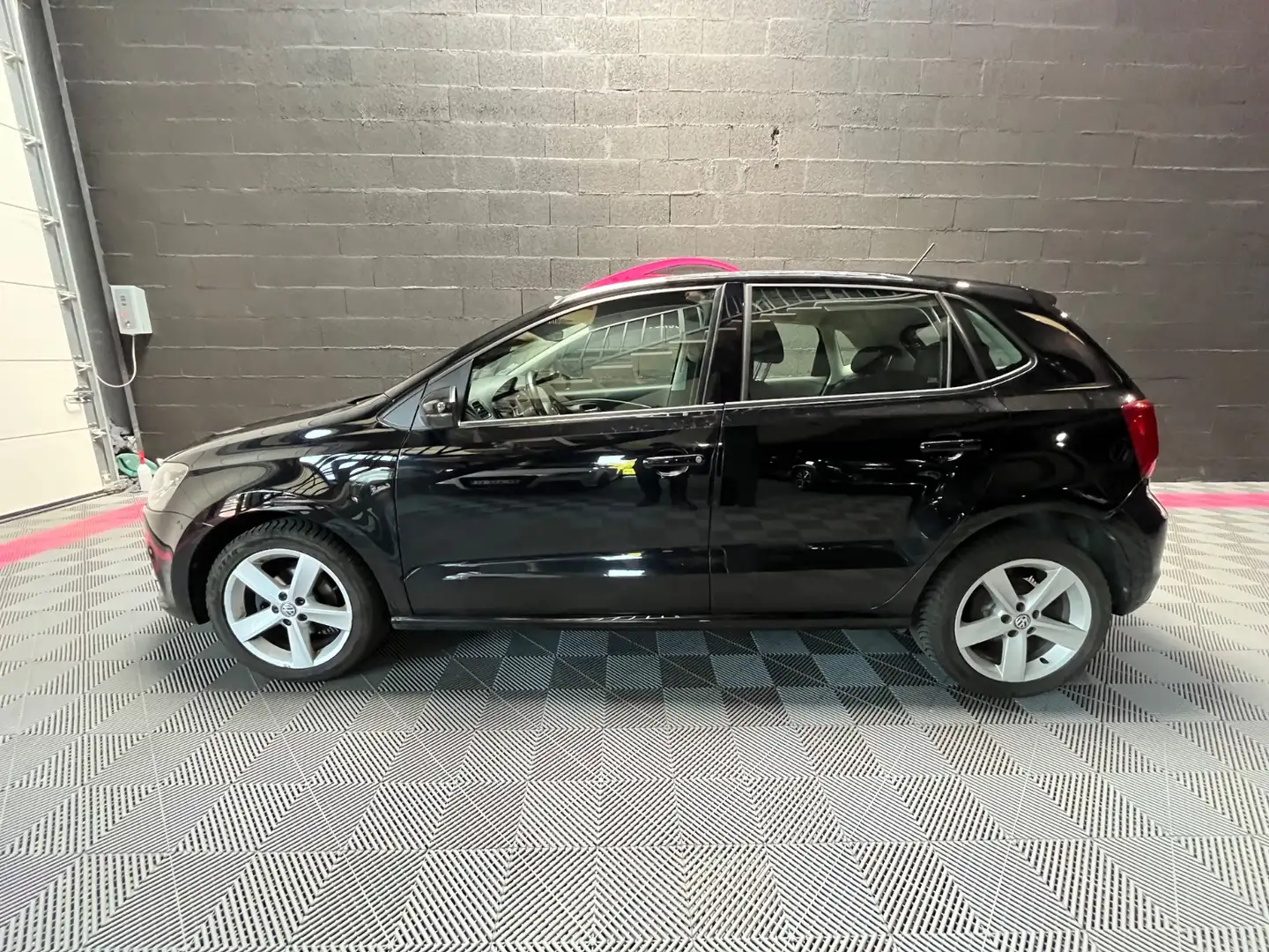 Volkswagen Polo Confortline Negru - 2