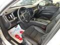 Volvo XC60 B4(d) MHEV Auto Camera+Sensori CarPlay Fari LED Blanc - thumbnail 33