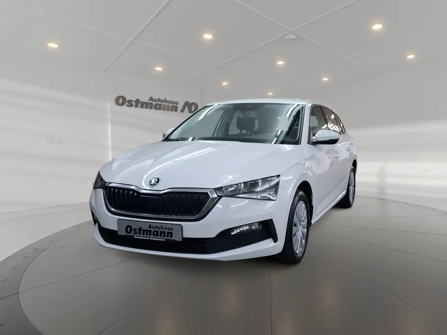 Skoda Scala 1.0 TSI Cool Plus LED PDC SHZ SmartLink Fehér - 1
