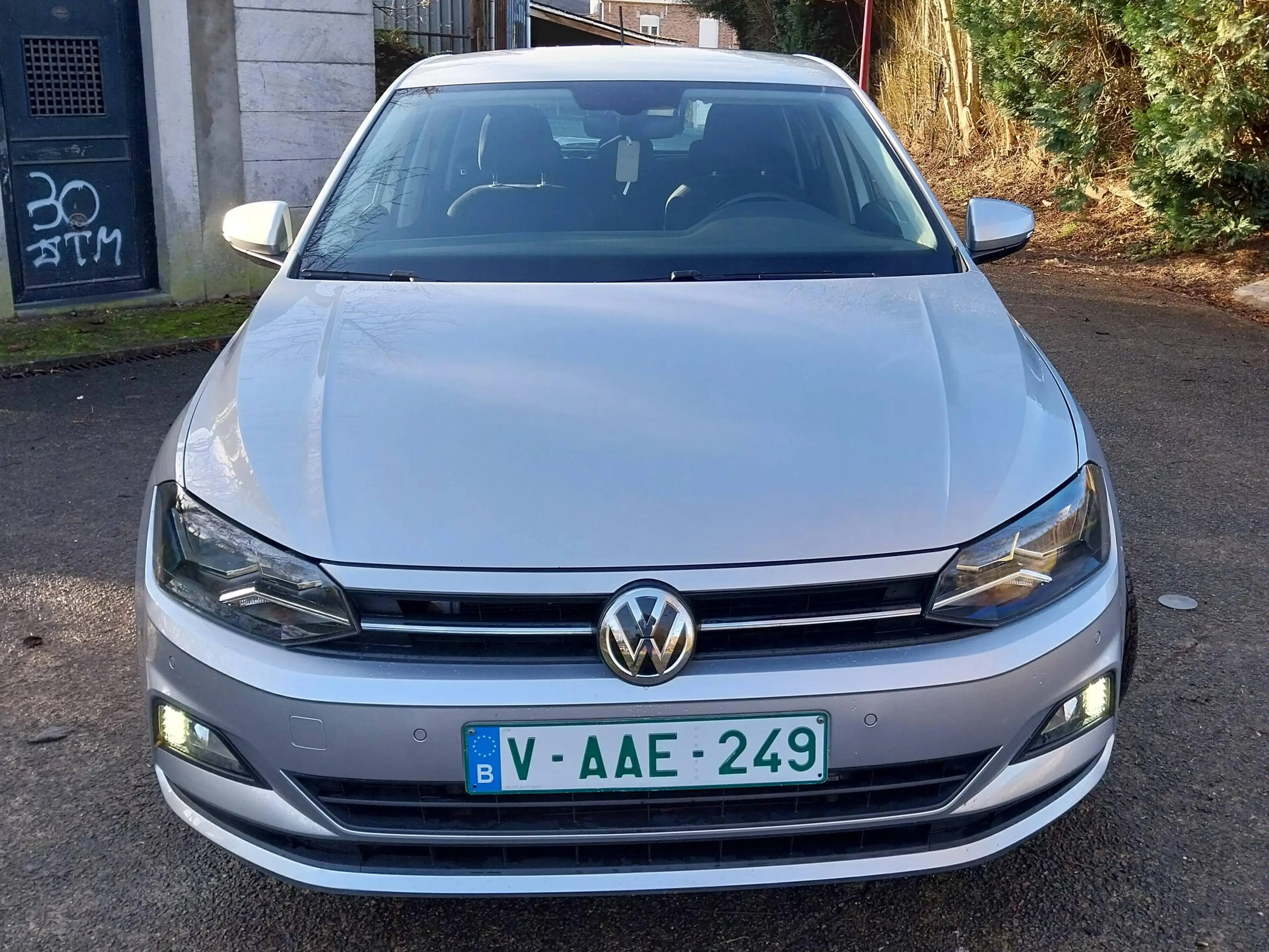 Volkswagen Polo Polo 1.6 TDi /95 cv / clim / GPS / très bon état — photo 3