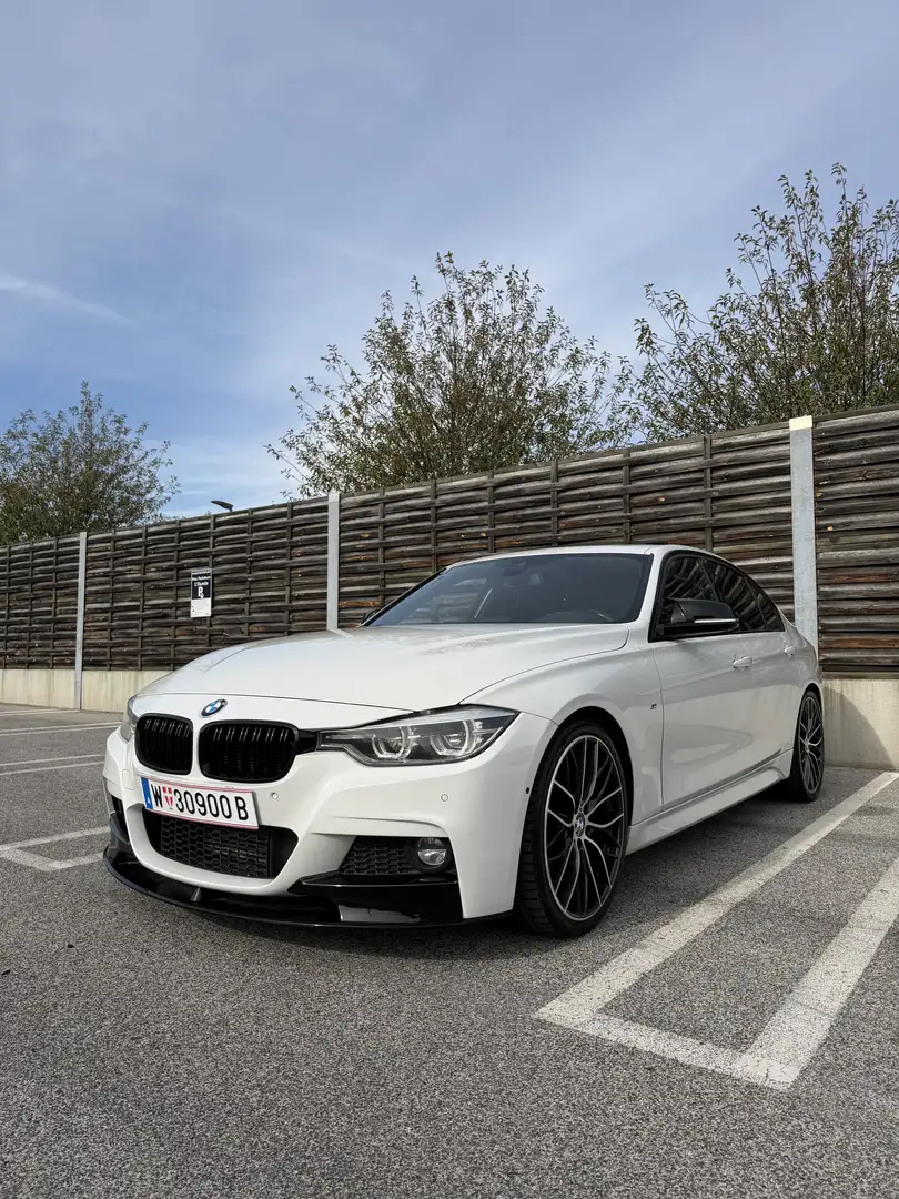 BMW 330 330d M Paket *VOLLAUSTATTUNG* - 1
