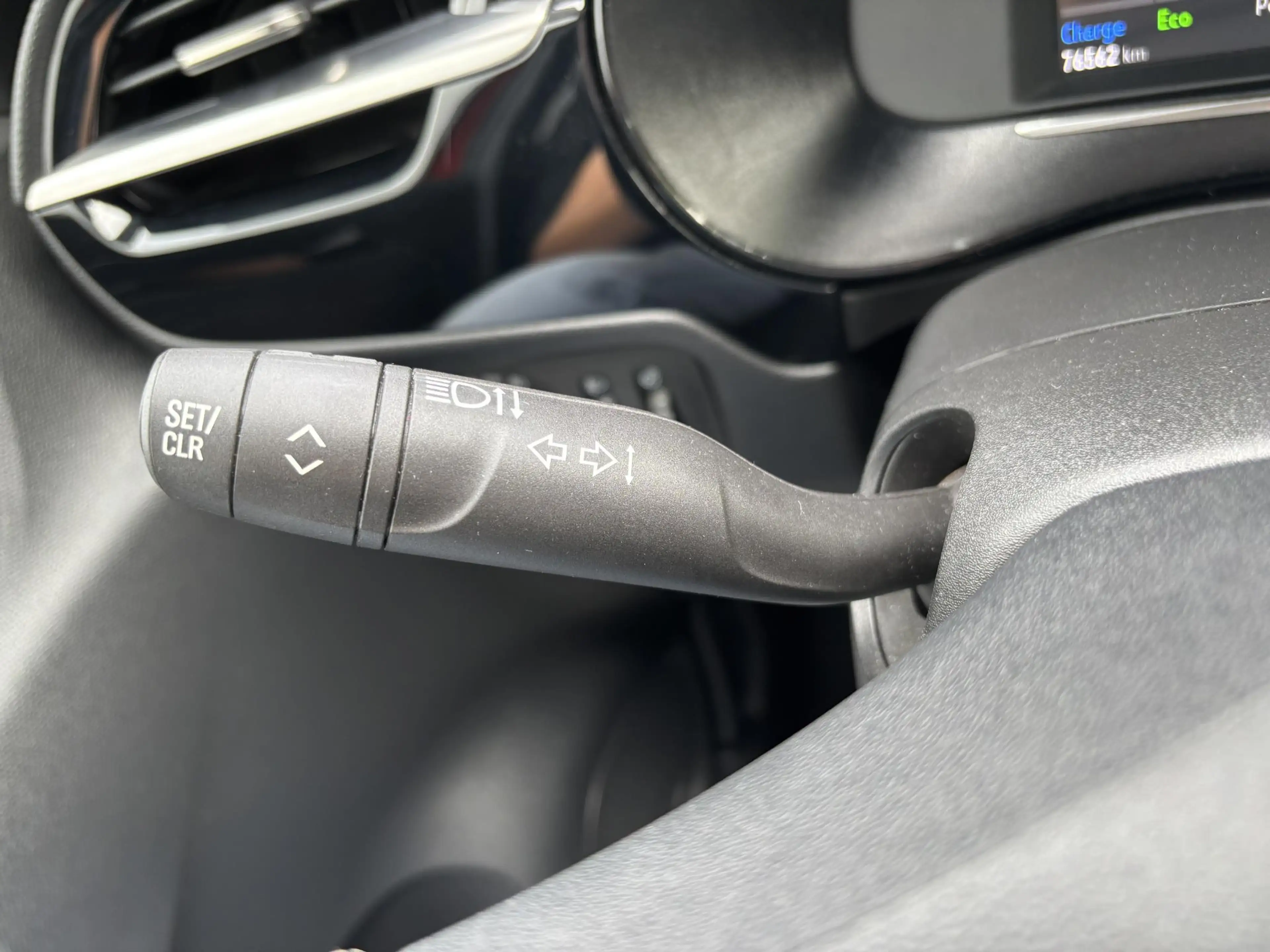 Opel Corsa-e Elegance 50 kWh l Apple Carplay/Android Auto l — photo 27