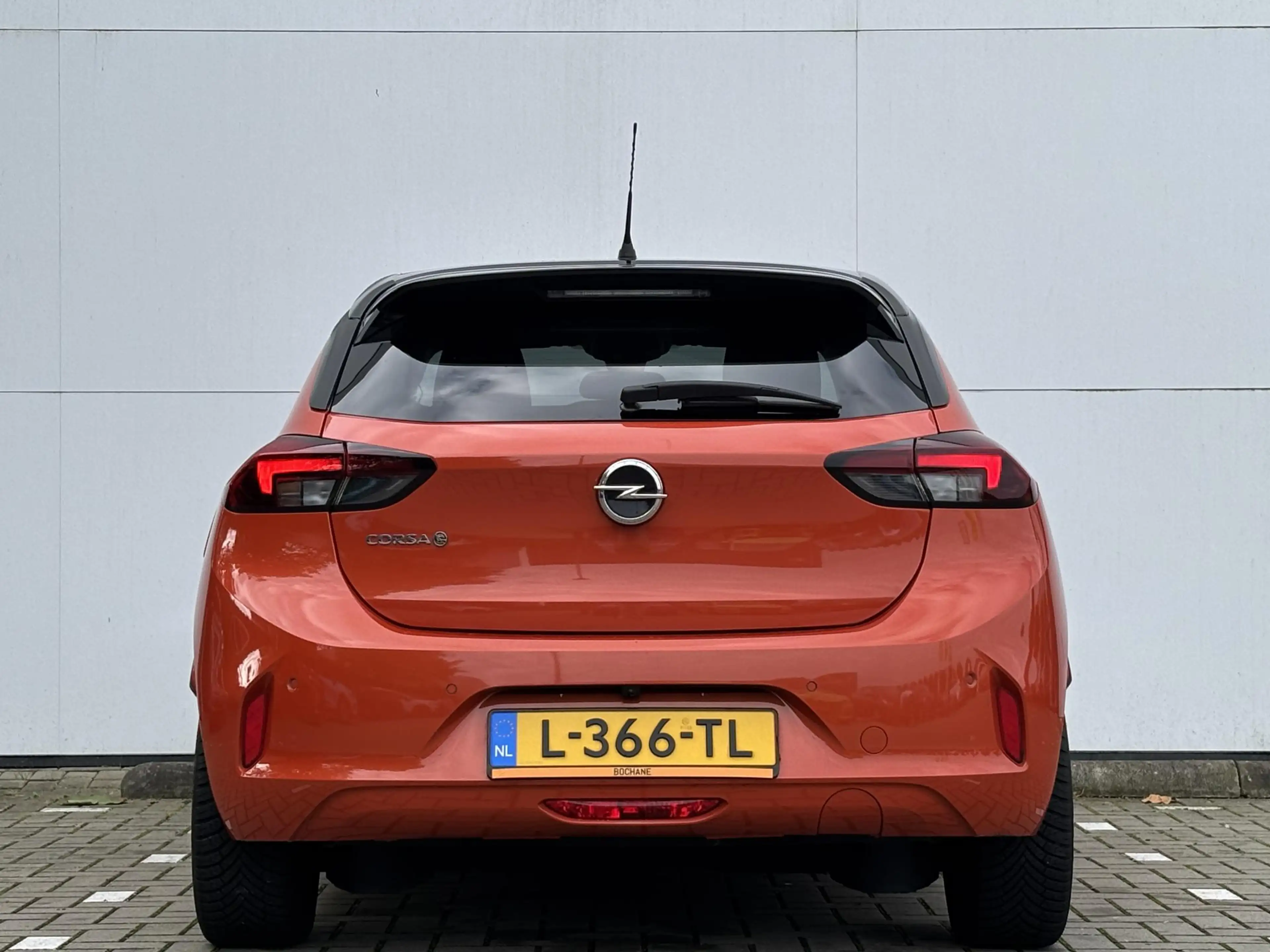 Opel Corsa-e Elegance 50 kWh l Apple Carplay/Android Auto l — photo 18