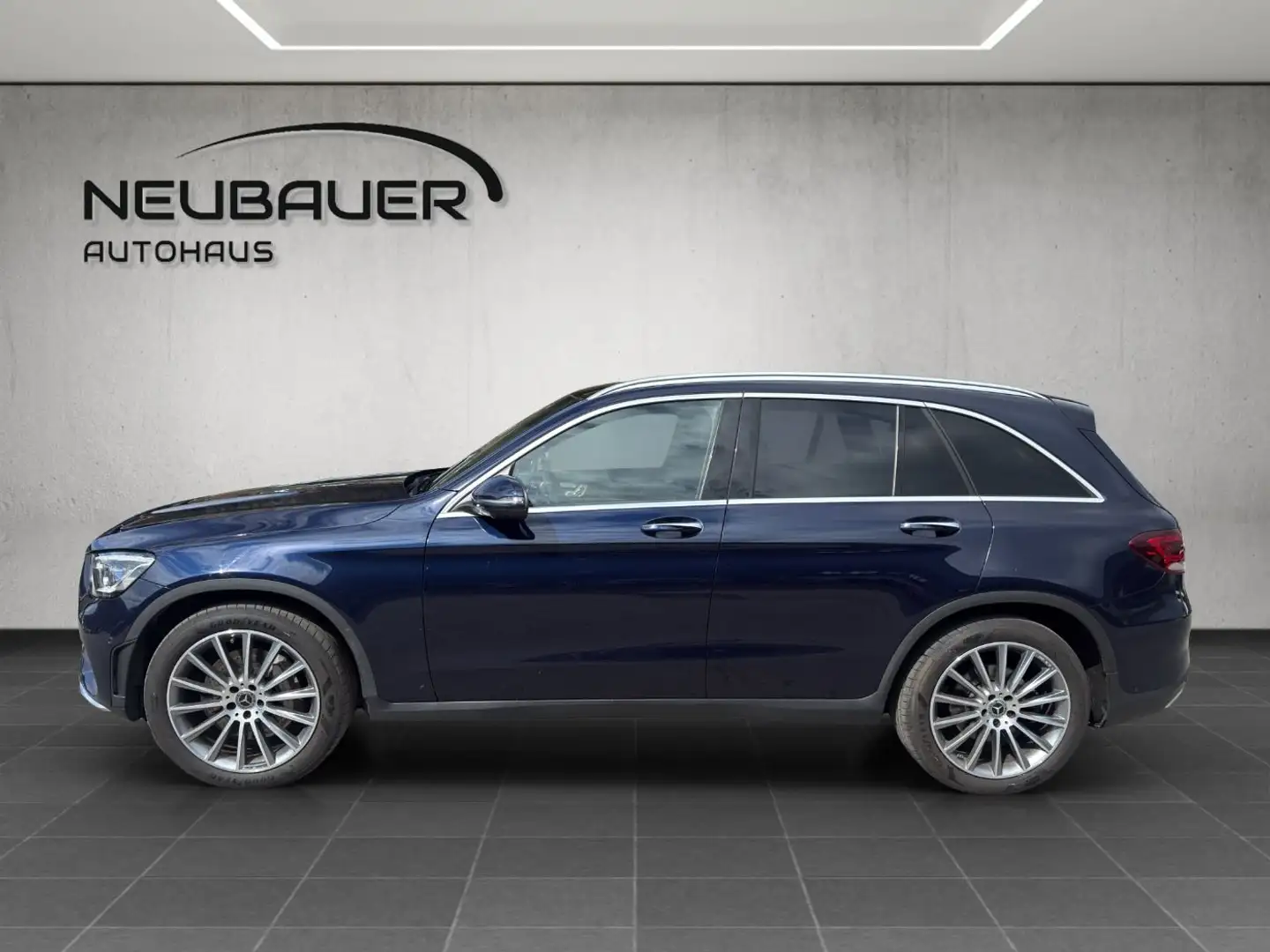 Mercedes-Benz GLC 300 d 4MATIC KeyGo Shz PTS Ambi FAP Mbeam Blau - 2