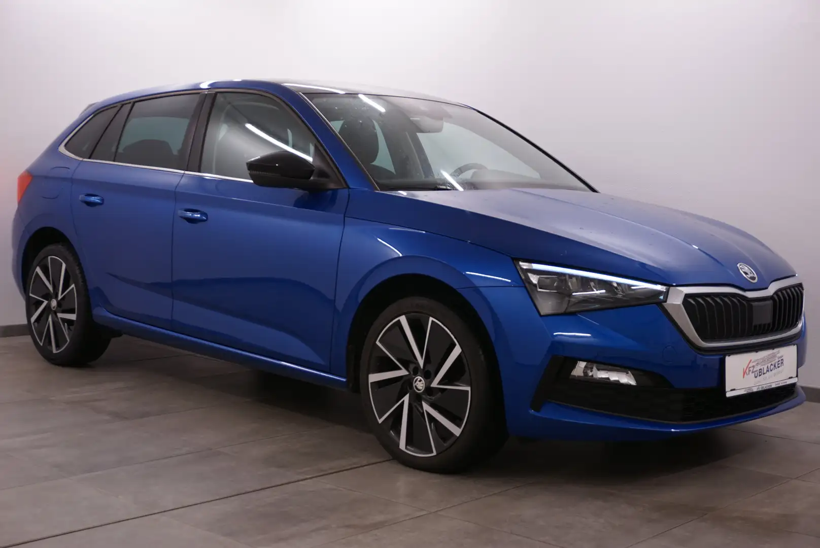Skoda Scala Style // Panoramadach // Voll LED Scheinwerfer // Blau - 1