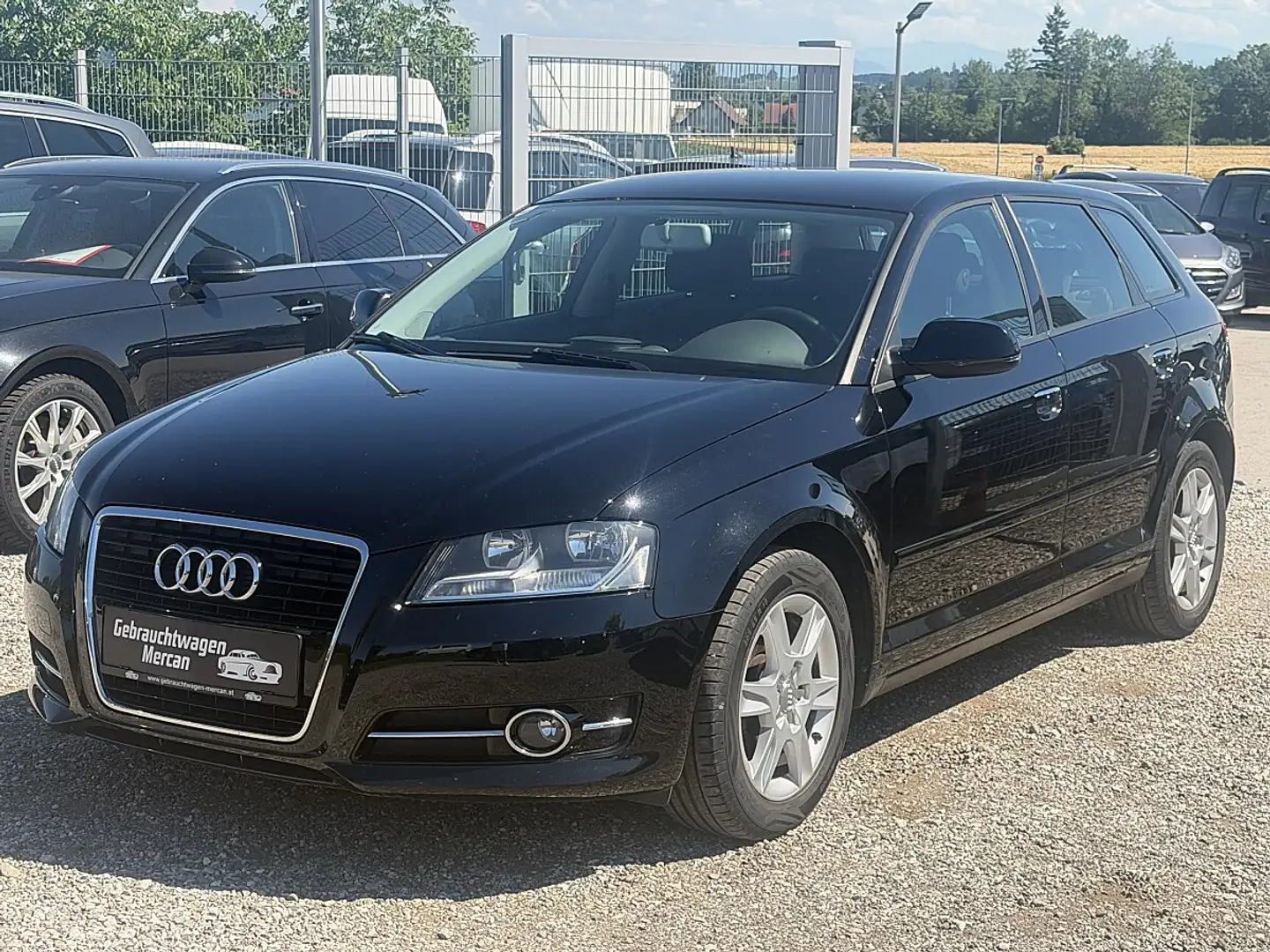 Audi A3 SB Select 1,6 TDI DPF Schwarz - 1