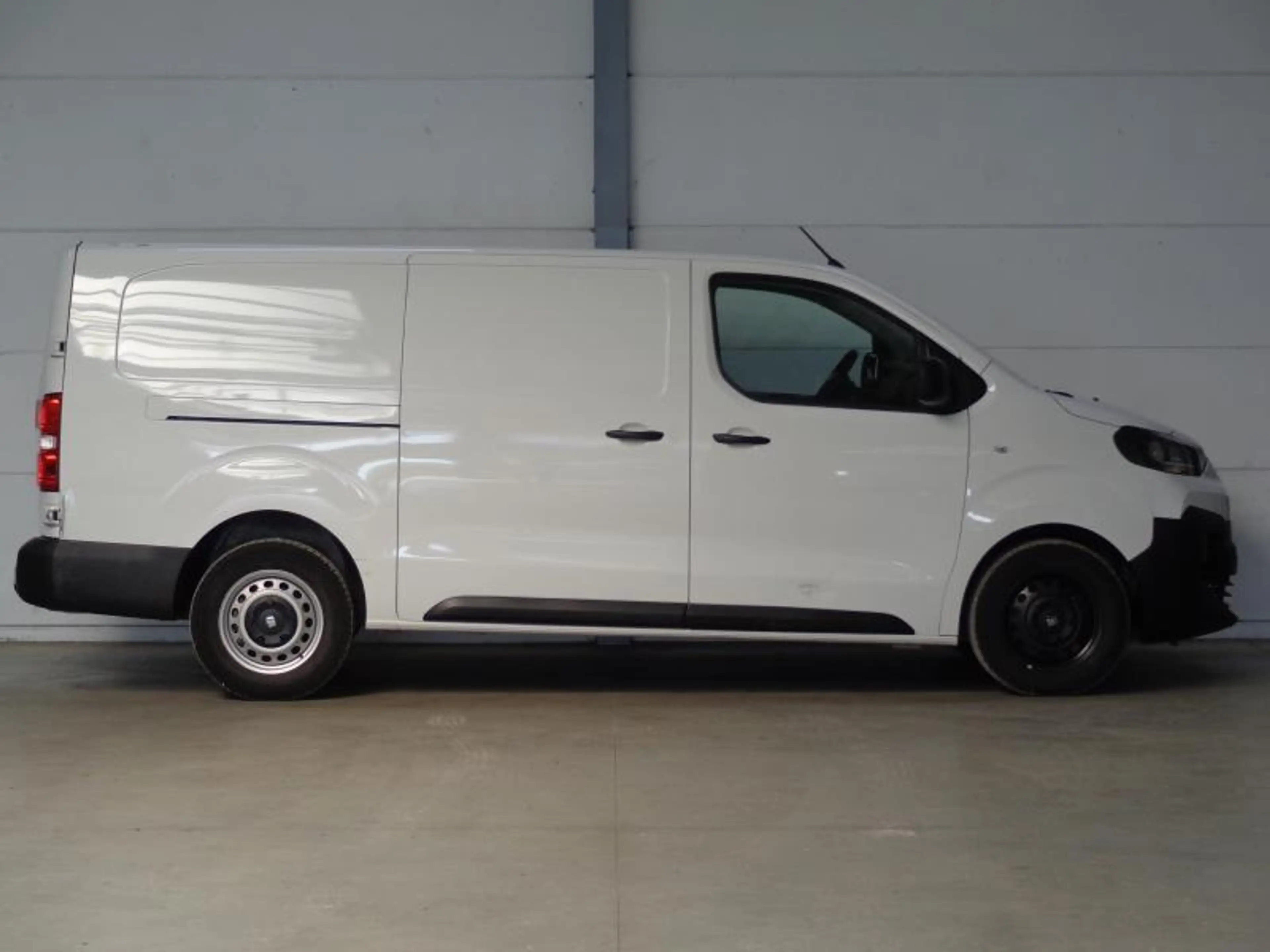 Fiat Scudo 2.0HDi EAT8 XL 3Pl - GPS — photo 14