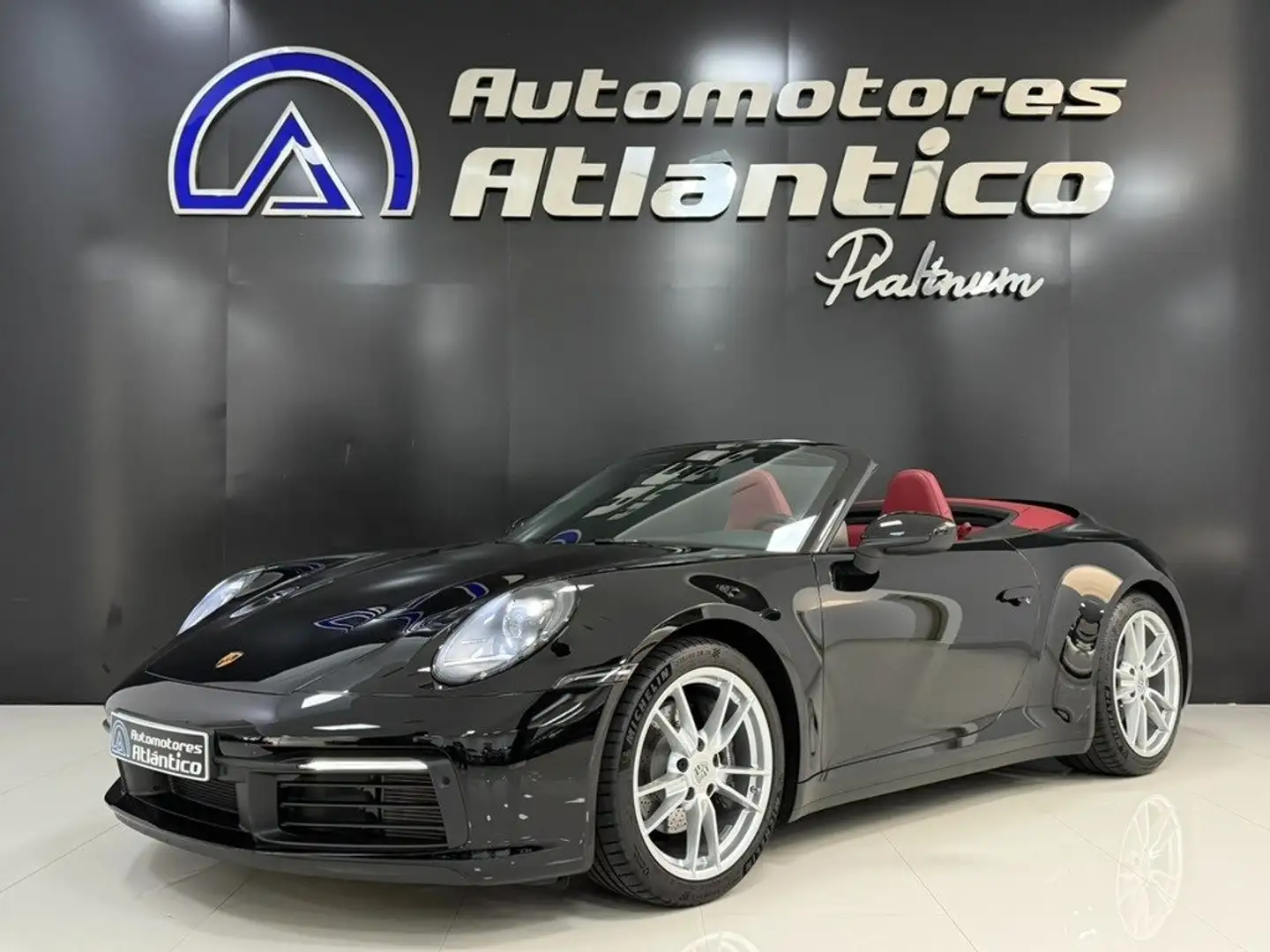 Porsche 911 Carrera Cabriolet Schwarz - 2