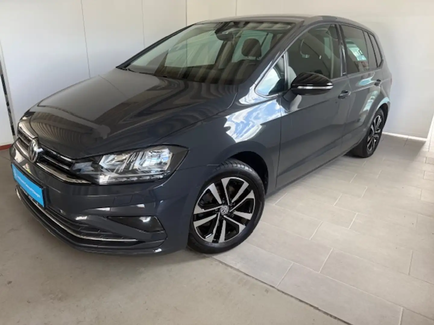 Volkswagen Golf Sportsvan IQ.DRIVE 1.5 TSI Navi AHK ACC ParkAssist SHZ LM16 Gris - 1
