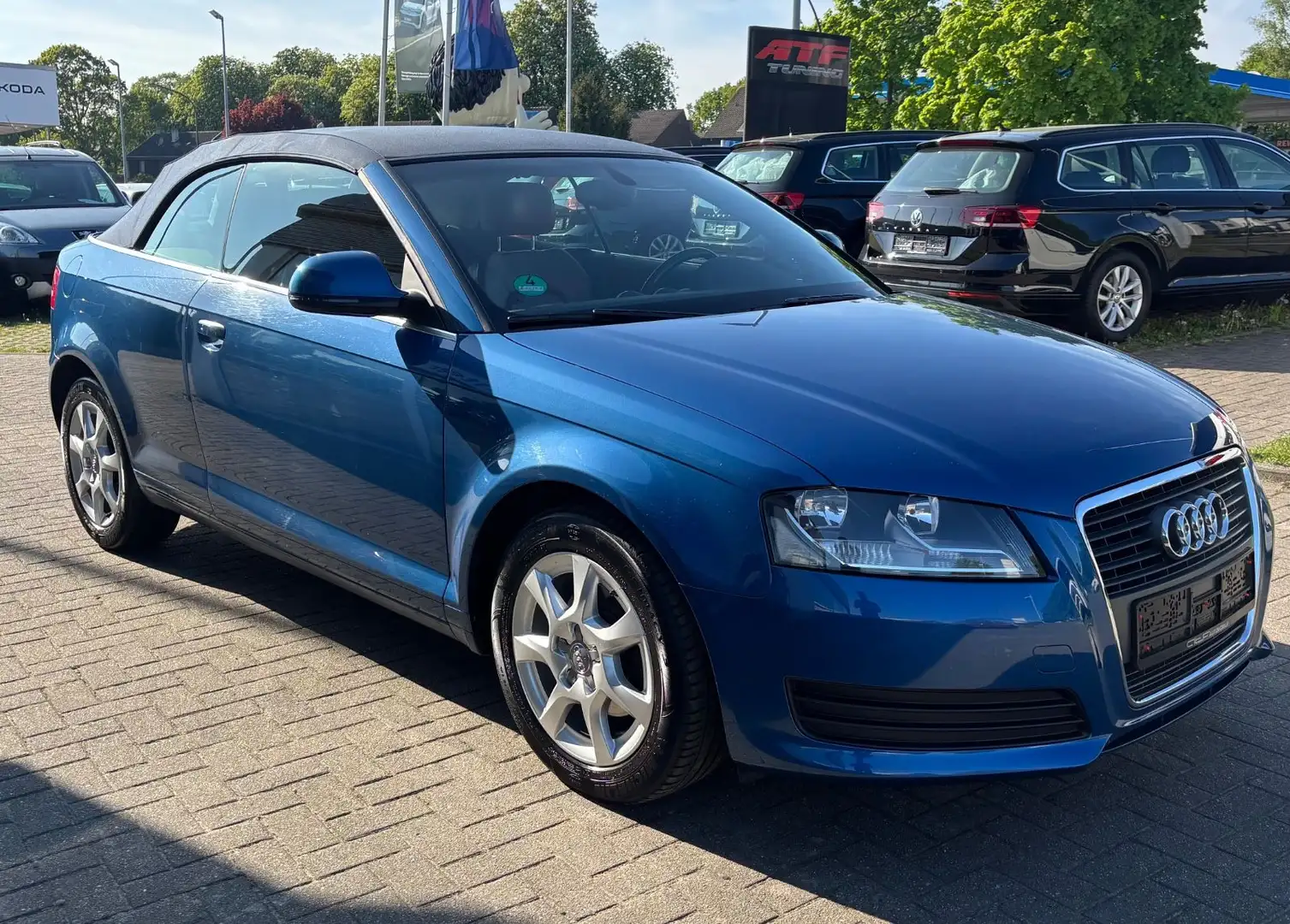 Audi A3 Cabriolet Attraction Azul - 2