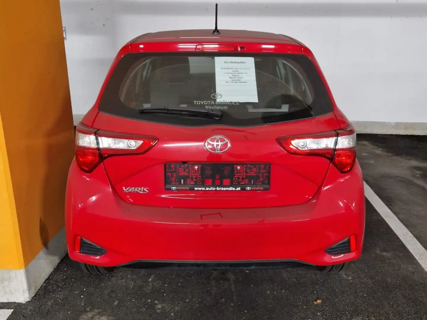 Toyota Yaris 1,5-Dual-VVT-iE Rot - 1