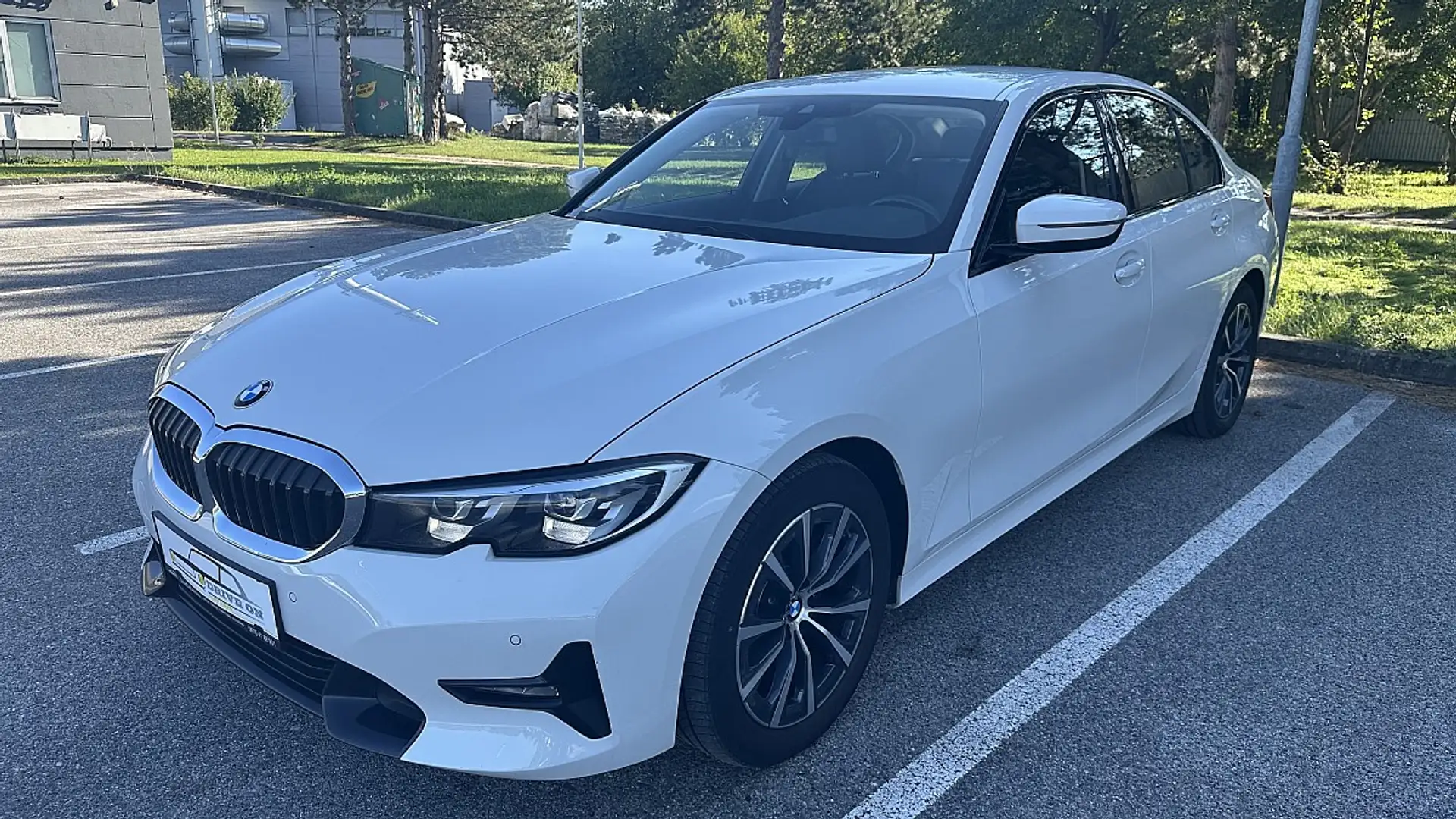 BMW 320 d *Sport Line*140kW*Limousine*Automatic Getrieb... Weiß - 1