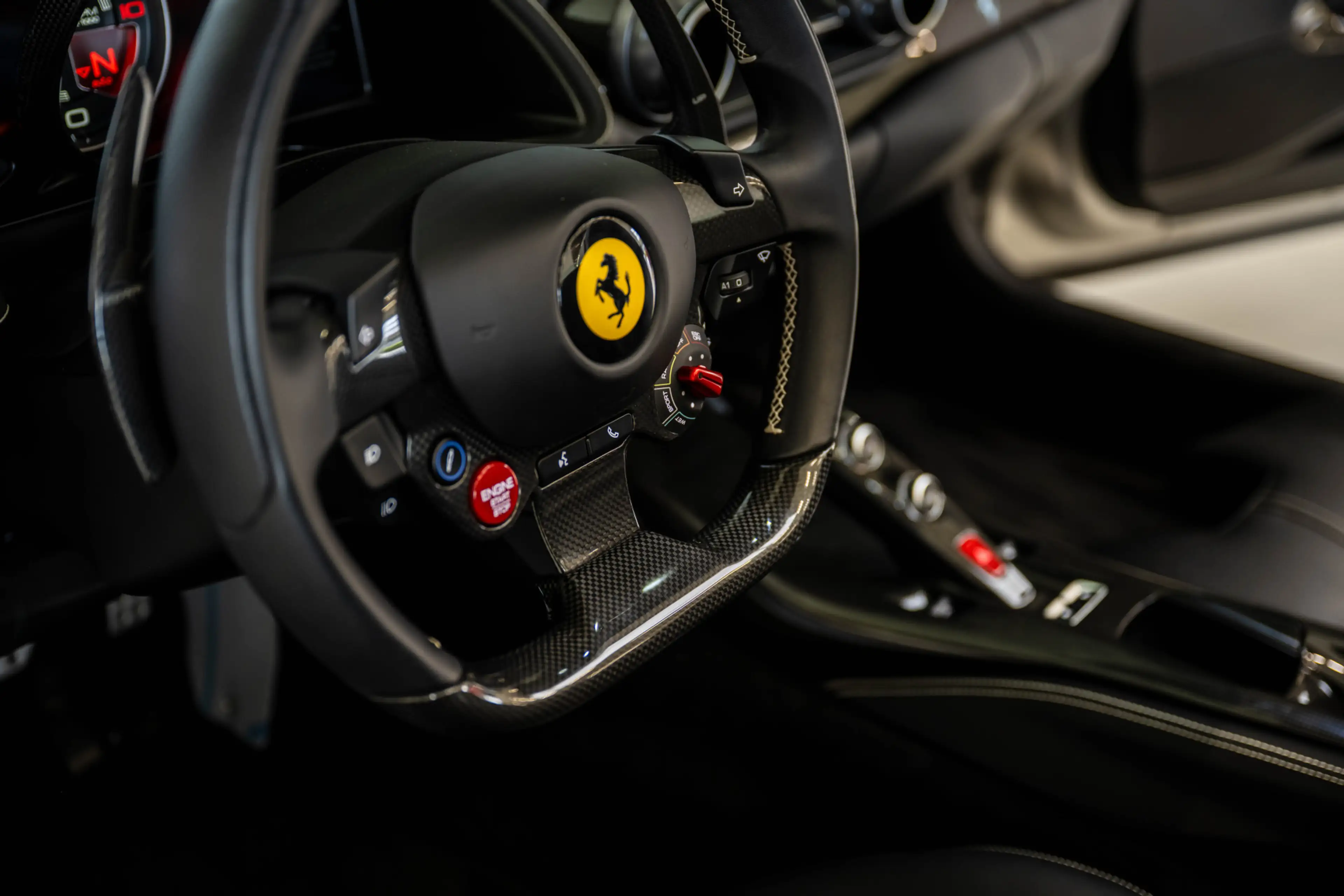 Ferrari 812 GTS 6.5 V12 Carbon, LIft, Side display, Atelier — photo 14