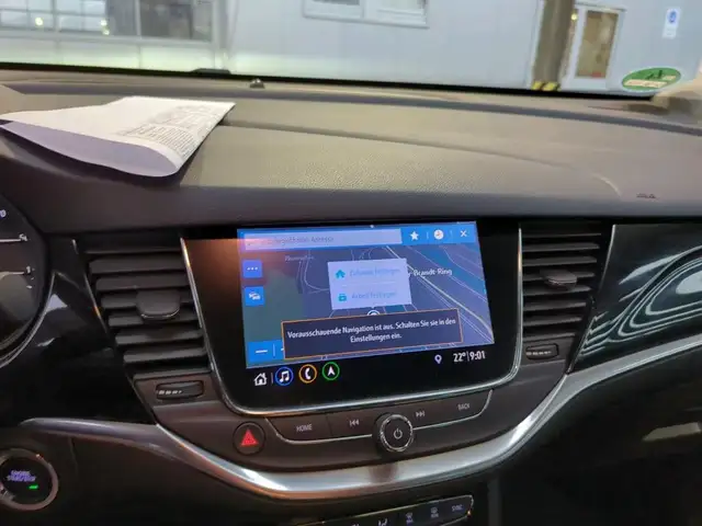 Opel Astra view 8