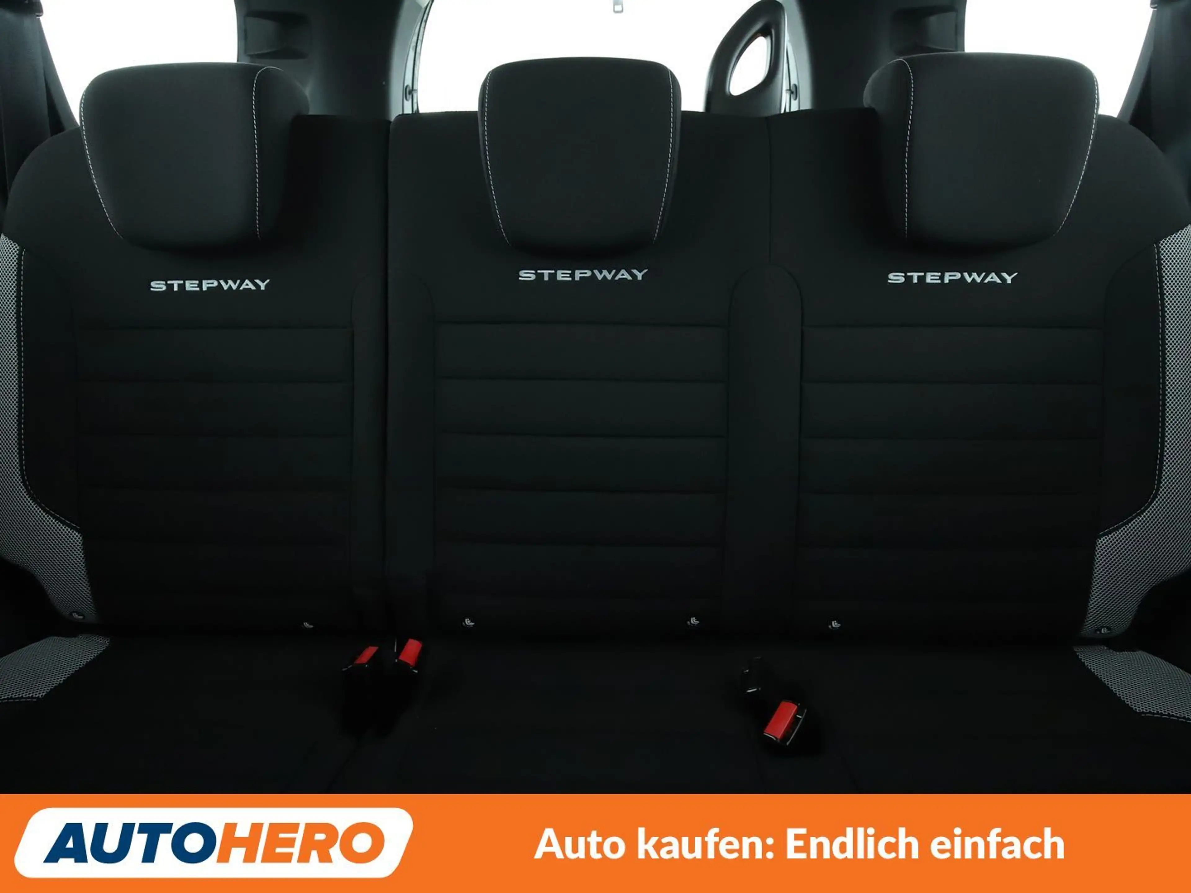 Dacia Lodgy 1.3 TCe Stepway *NAVI*PDC*TEMPO*SHZ*KLIMA* — photo 15
