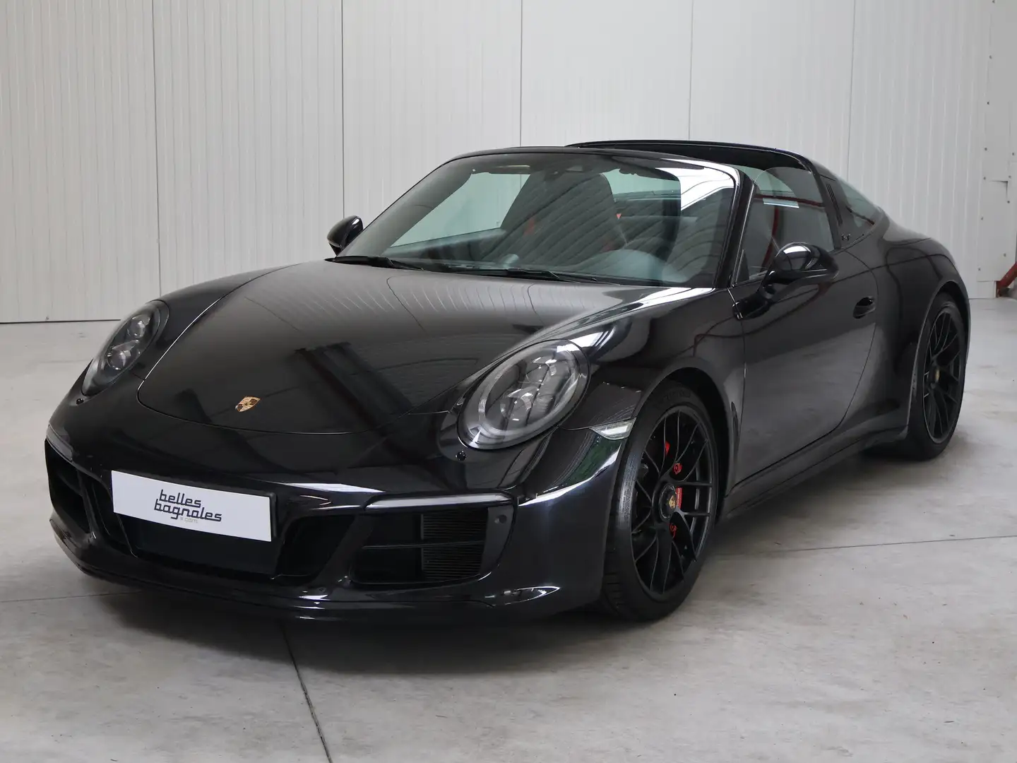 Porsche 911 991.2 TARGA 4 GTS Noir - 1