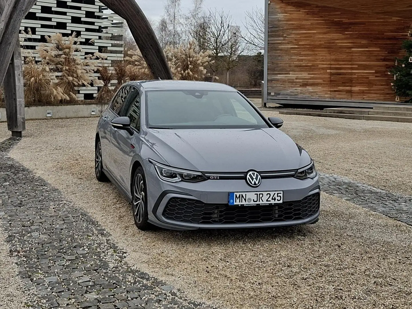 Volkswagen Golf GTI Golf 8 GTI DSG mit AHK und Garantie Gris - 2