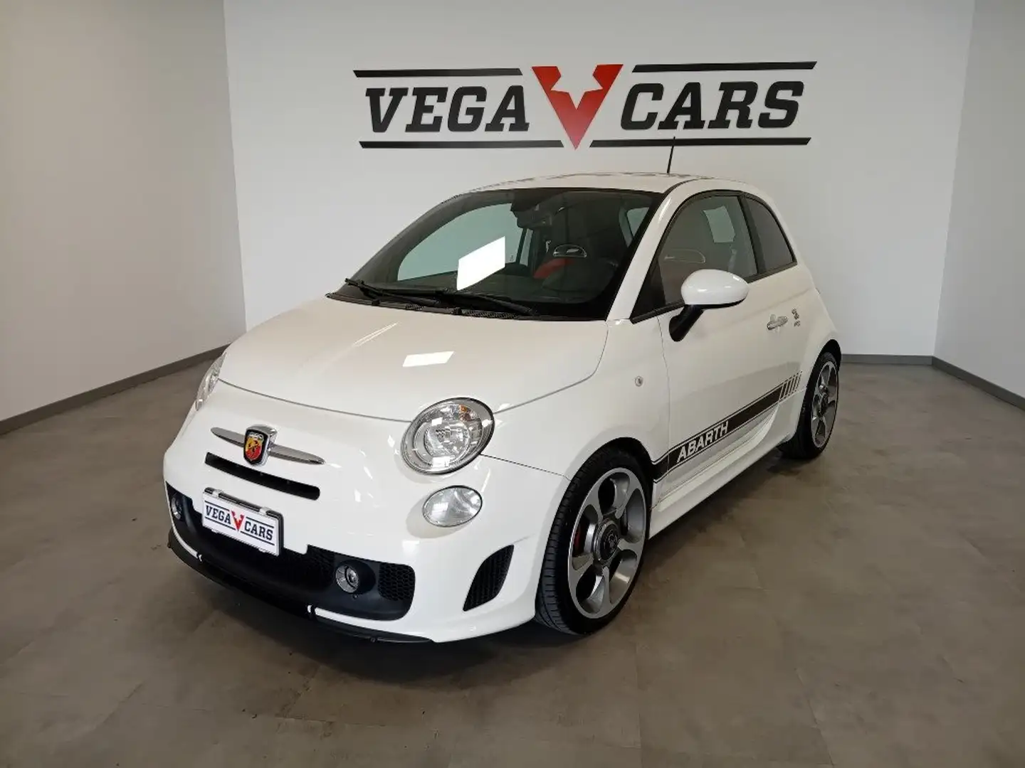 Abarth 500 1.4 Turbo T-Jet Bianco - 1